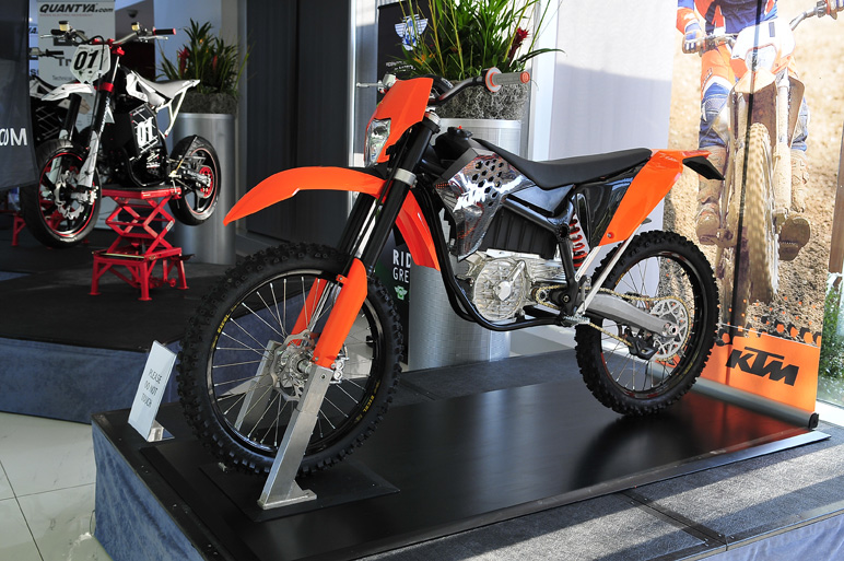 KTM Showcased Their E-Bike at Geneva - autoevolution