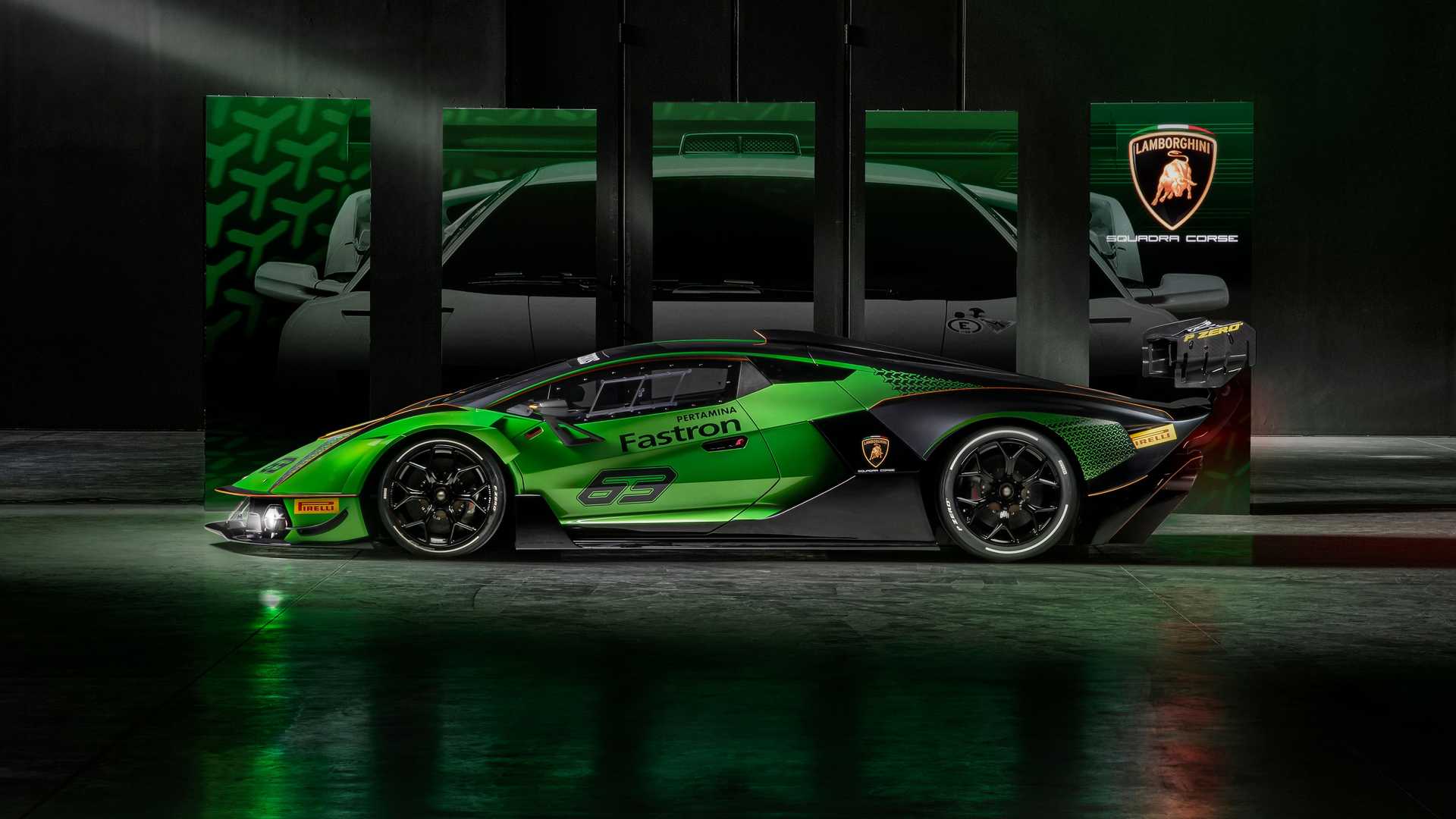 Lamborghini and the Pursuit of Track Happiness: Essenza ...