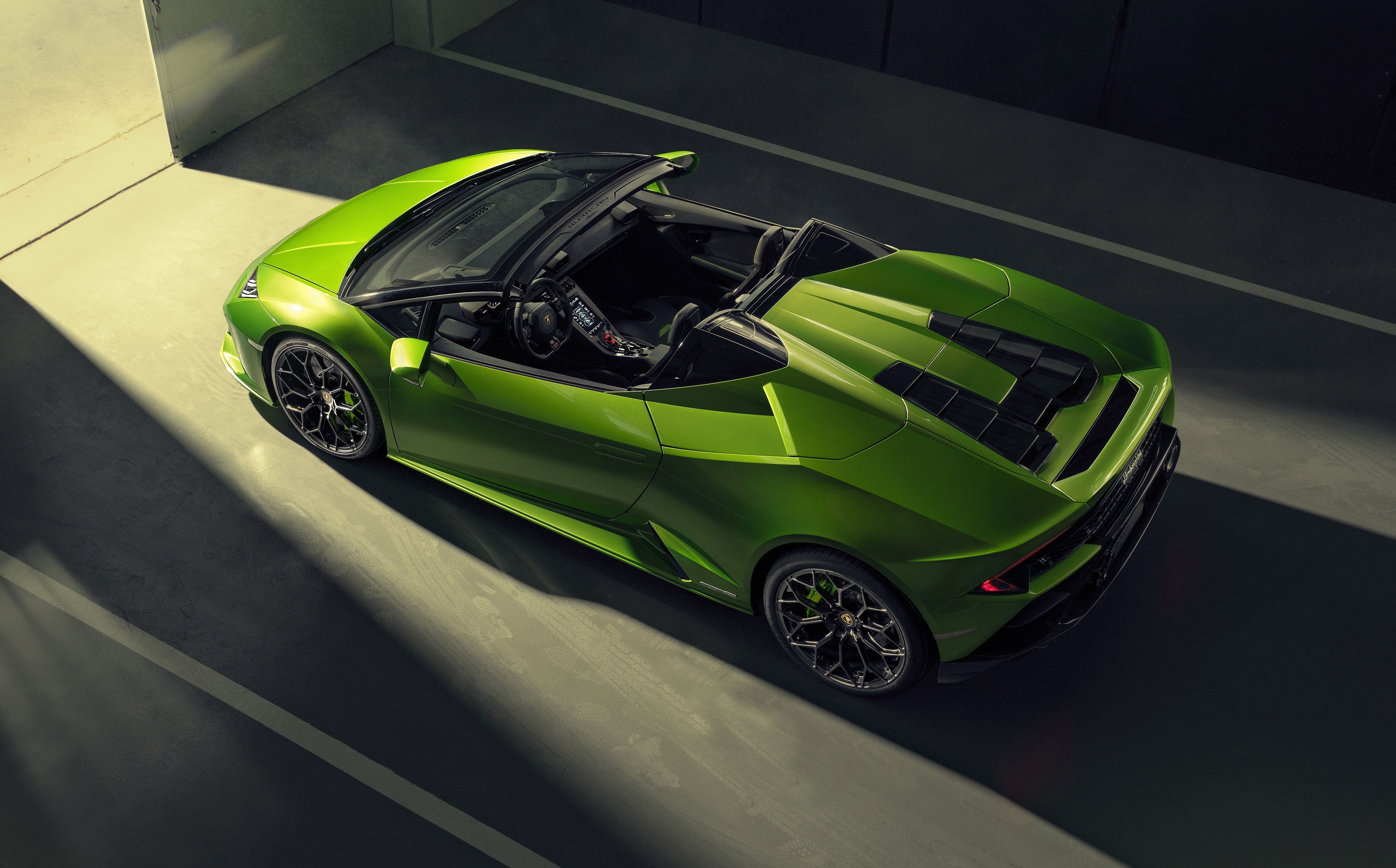 Green Lamborghini - Is this a Sterrato? : r/namethatcar