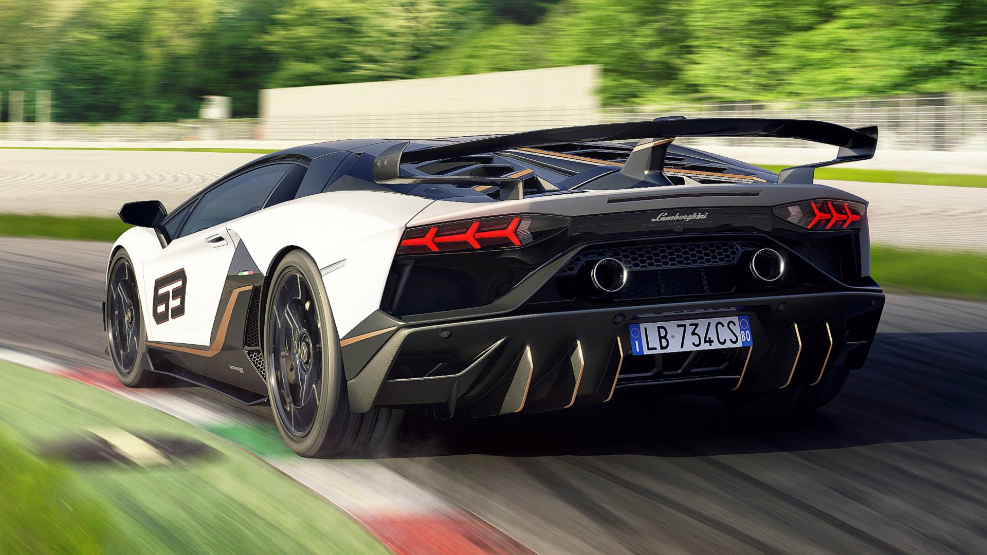 Lamborghini Aventador SVJ Fails To Beat Huracan in 1/4 ...