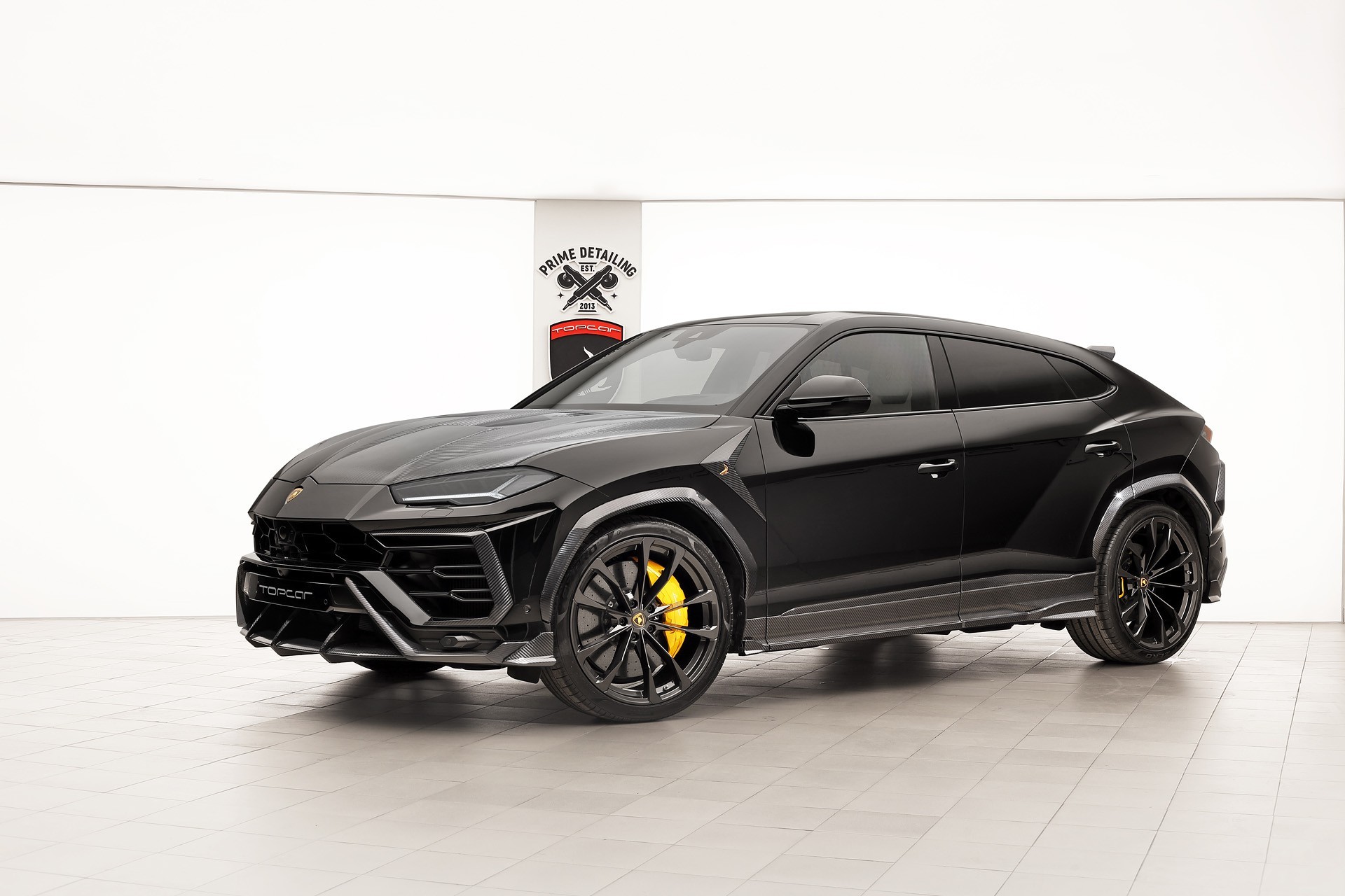 Lamborghini Urus By Topcar Looks Like Darth Vader's SUV Of ...