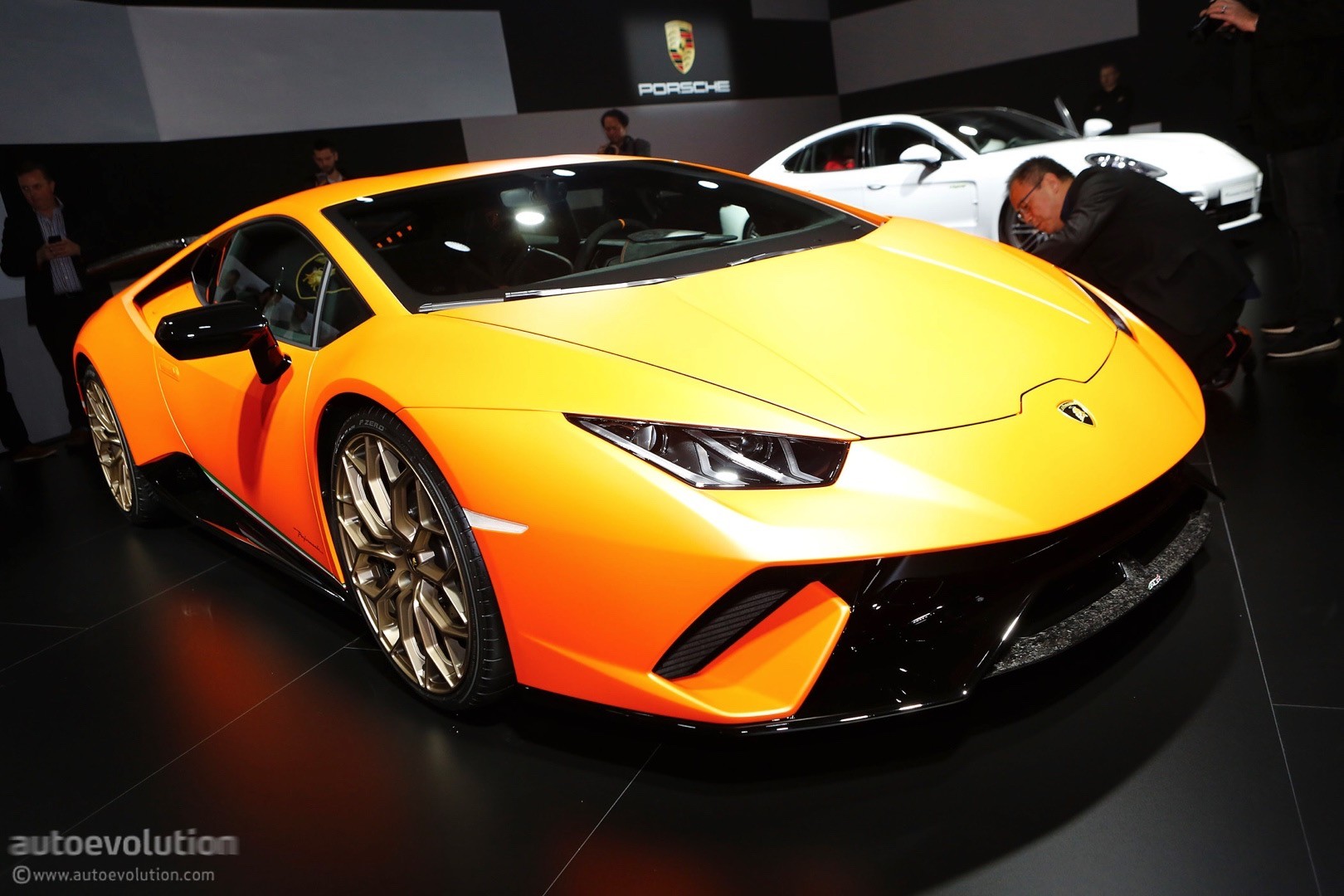 Lamborghini V10, V12 Engines Will Survive Thanks To Hybrid ...