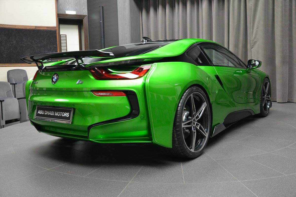 Lava Green BMW i8 Revealed in Abu Dhabi autoevolution