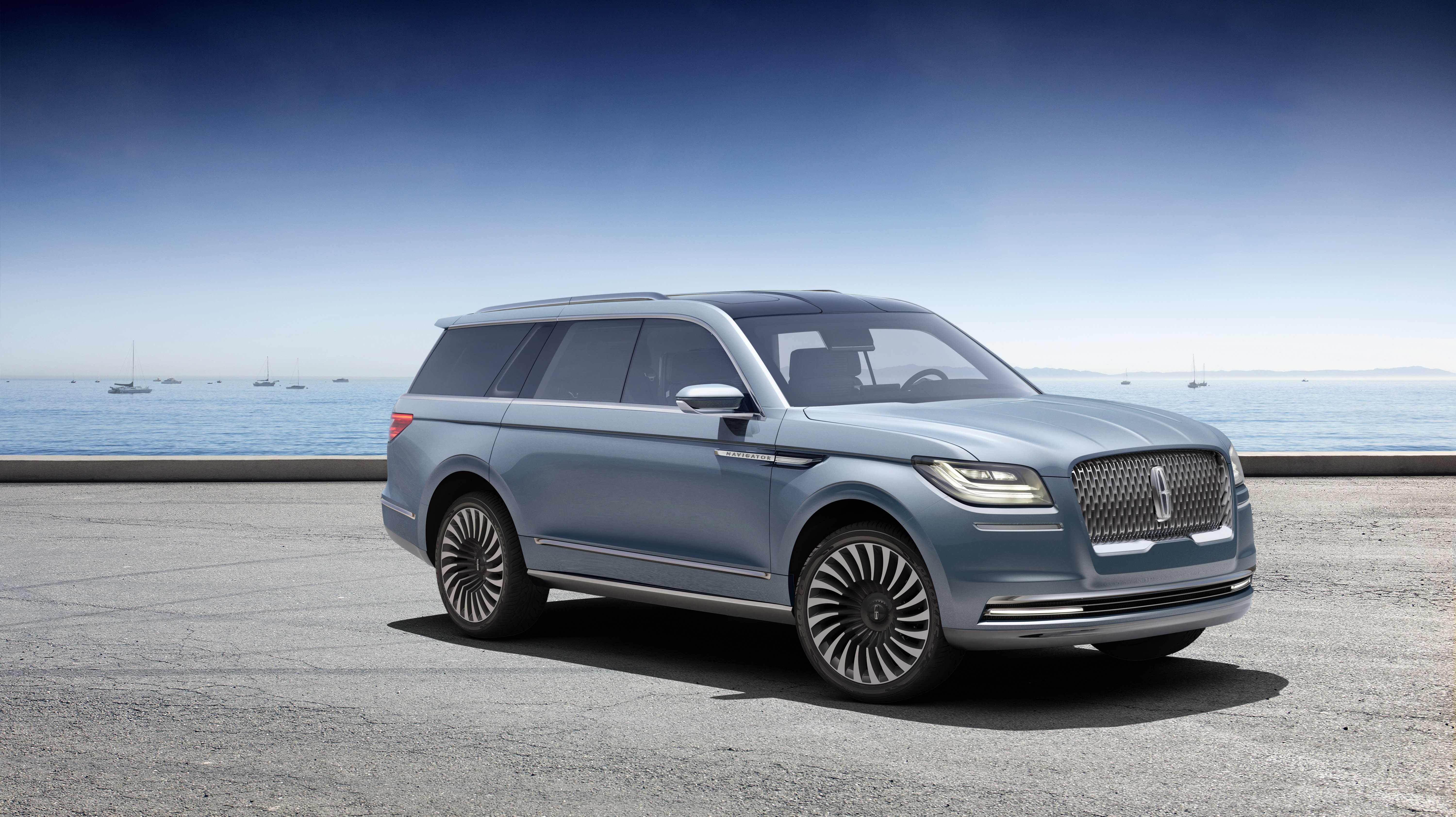 Lincoln Navigator Concept Has Gullwing Doors, Previews 2018MY Flagship