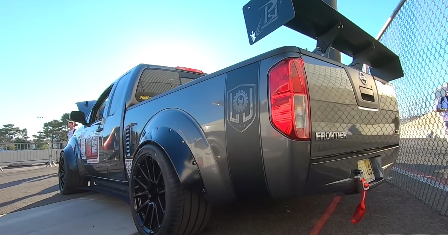 LS-Swapped 700-HP AWD Nissan Frontier Has a Crazy Amount of