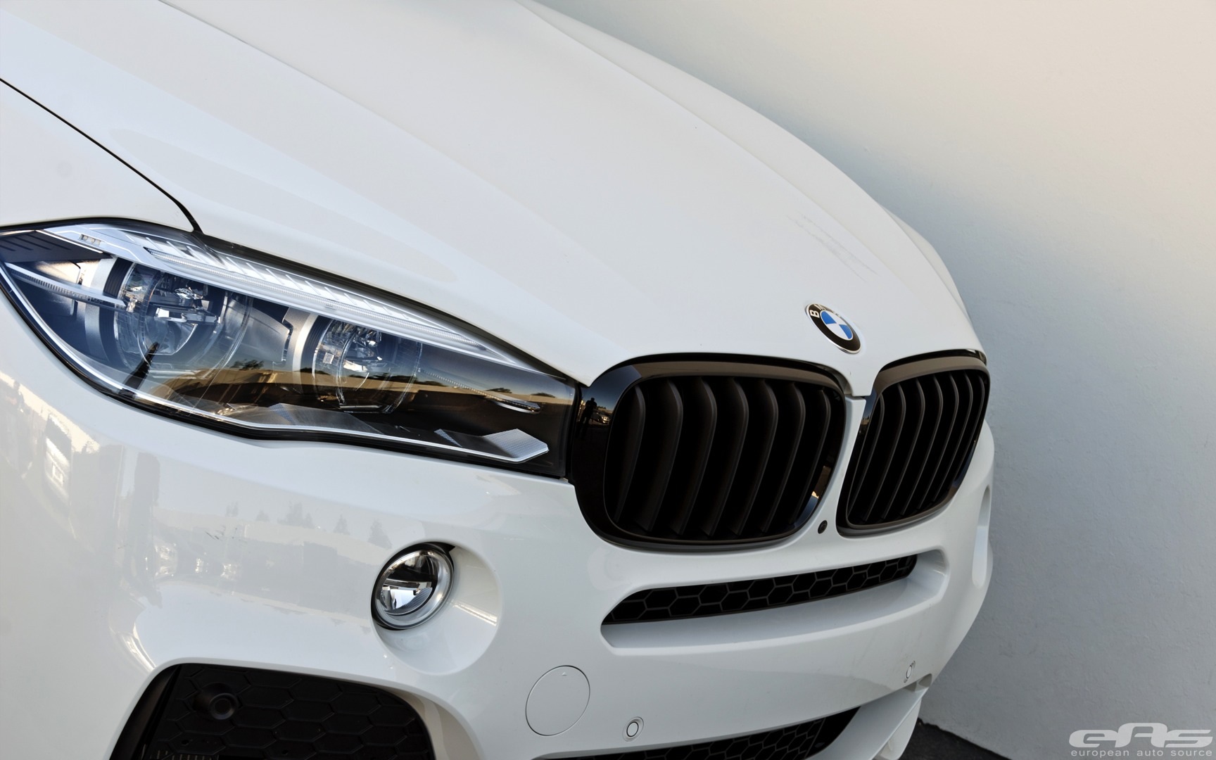M Sport BMW X5 Gets Low at EAS - autoevolution