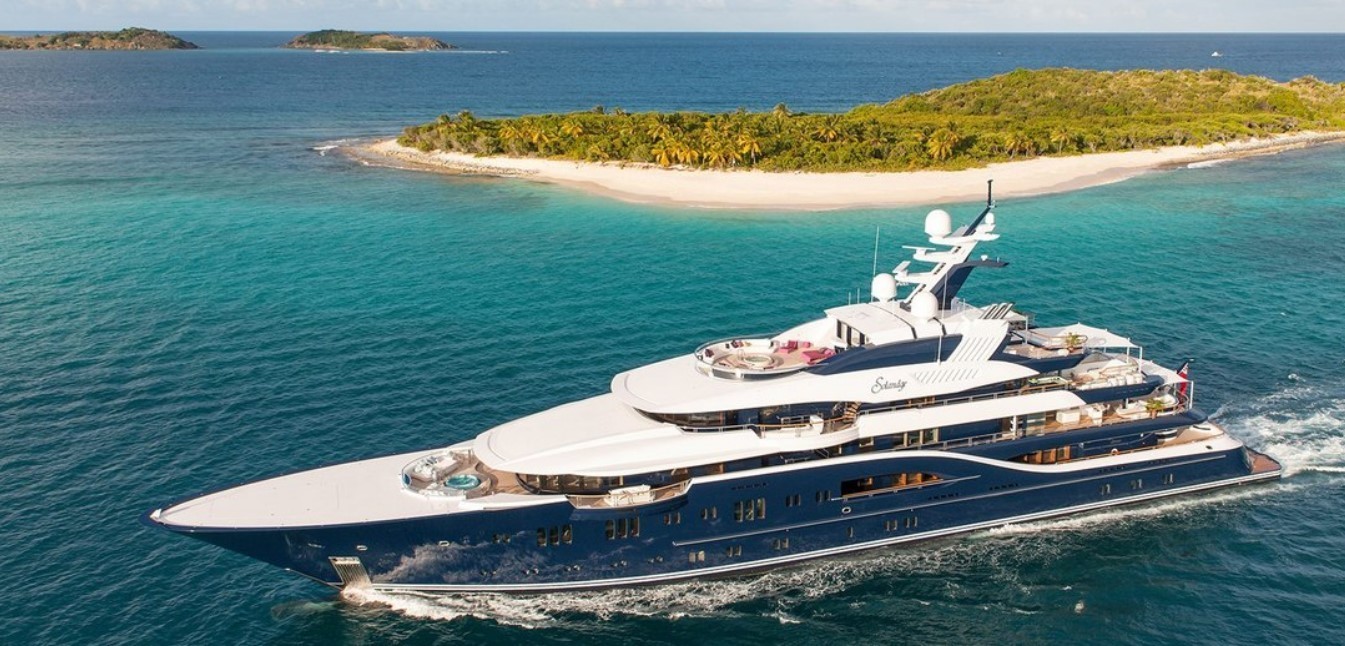 Magic Johnson and LL Cool J Enjoy Trip to Greece on 150 Million Yacht