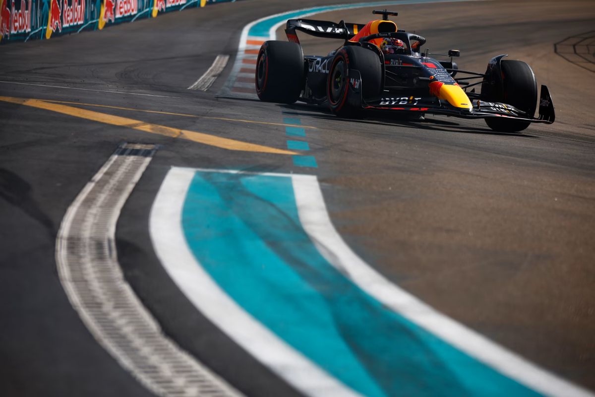 Max Verstappen Gave Everyone a Tire Masterclass Performance at the ...