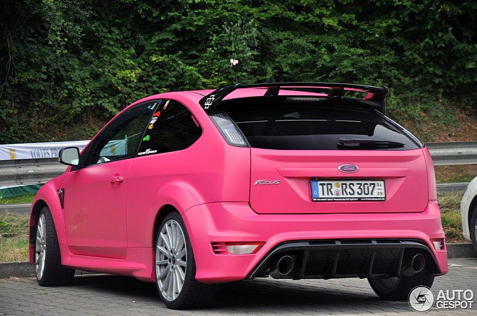 Pink ford focus #3