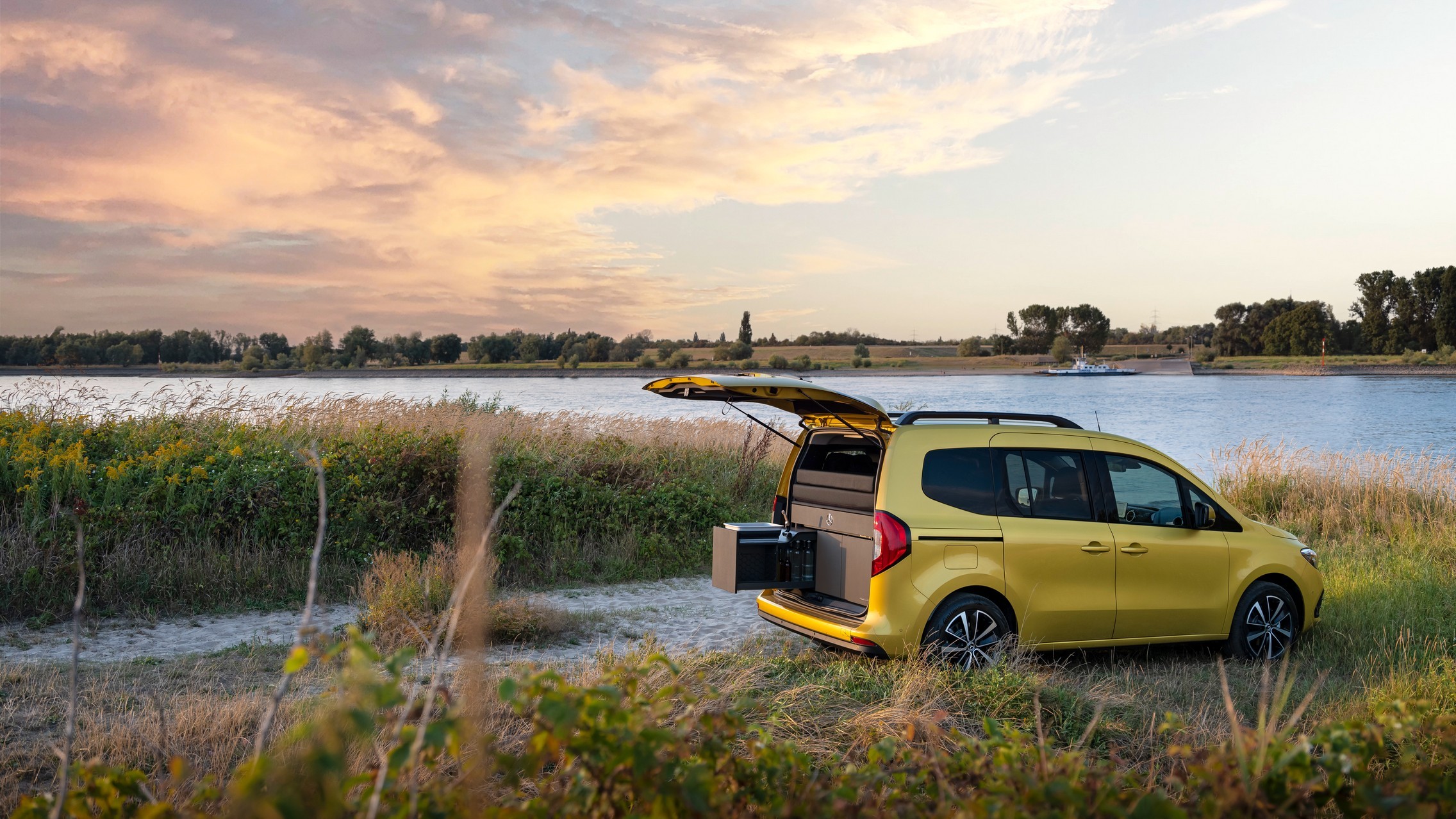 Mercedes-Benz Expands Marco Polo Family With New Micro-Camper Module ...
