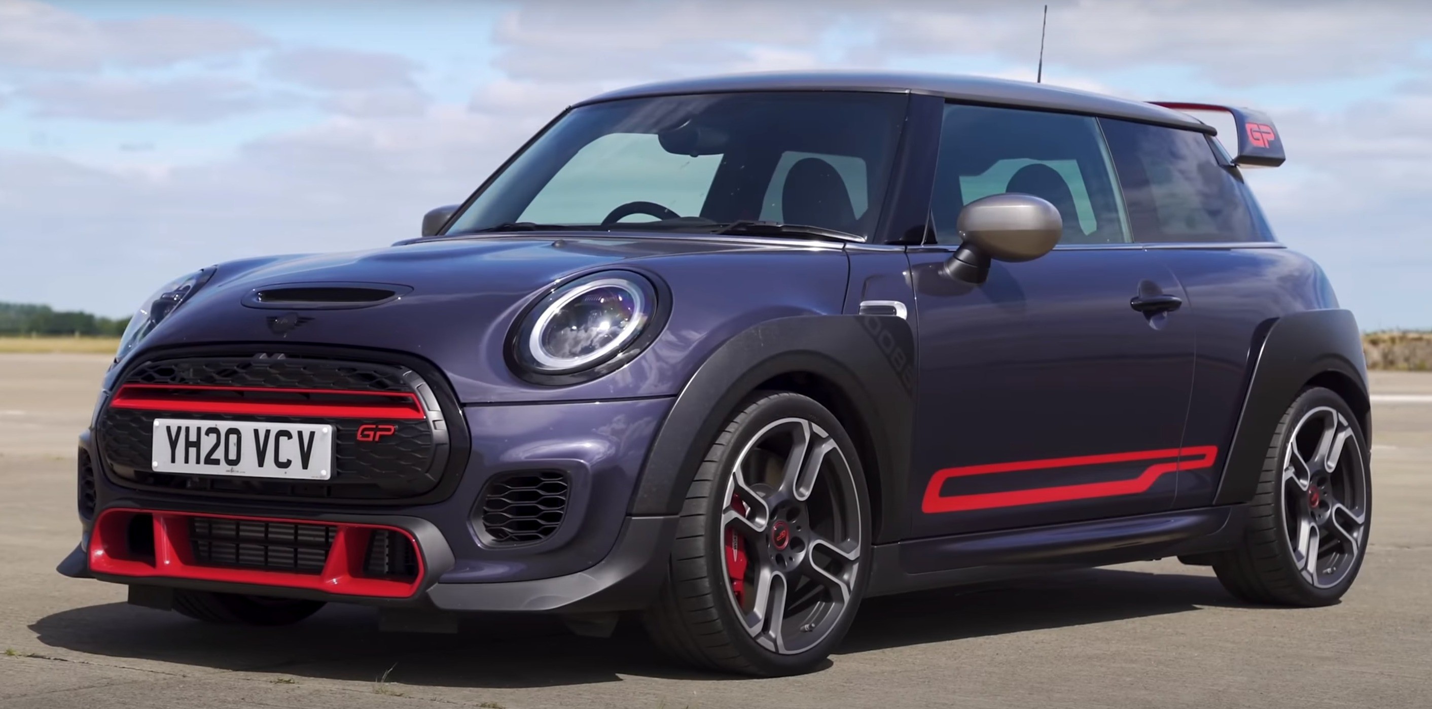 MINI JCW GP Demolishes Civic Type R, Tuned i30 N and Focus ST in Drag ...