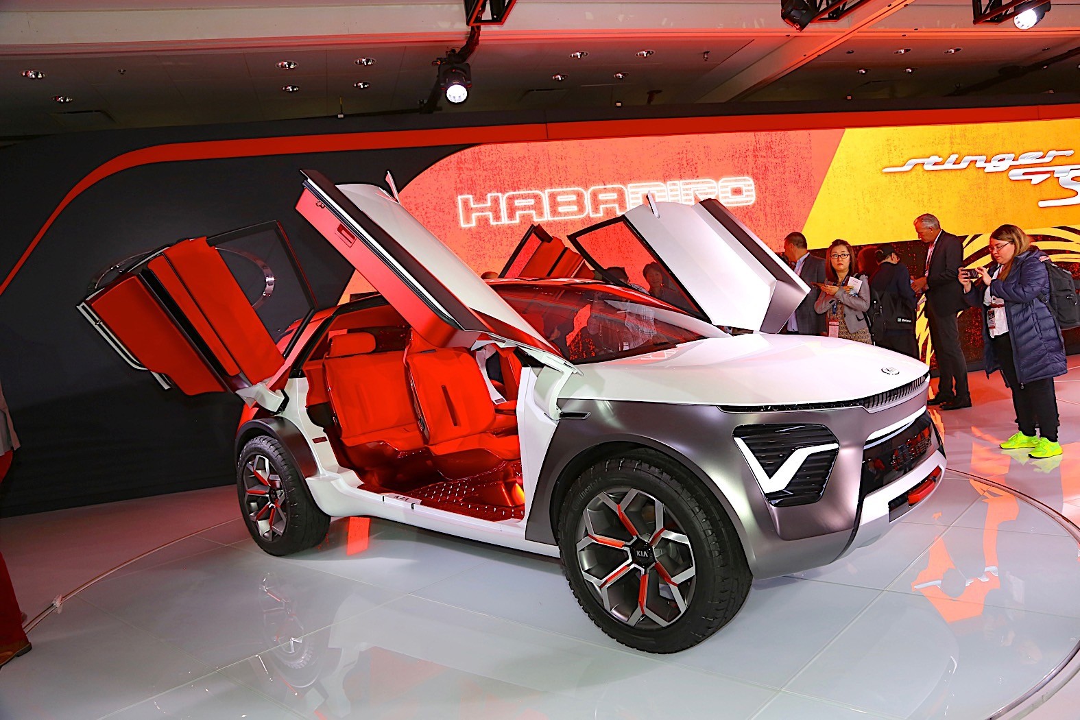 New-Generation Kia Niro Will Debut on November 25 at the Seoul Mobility  Show - autoevolution