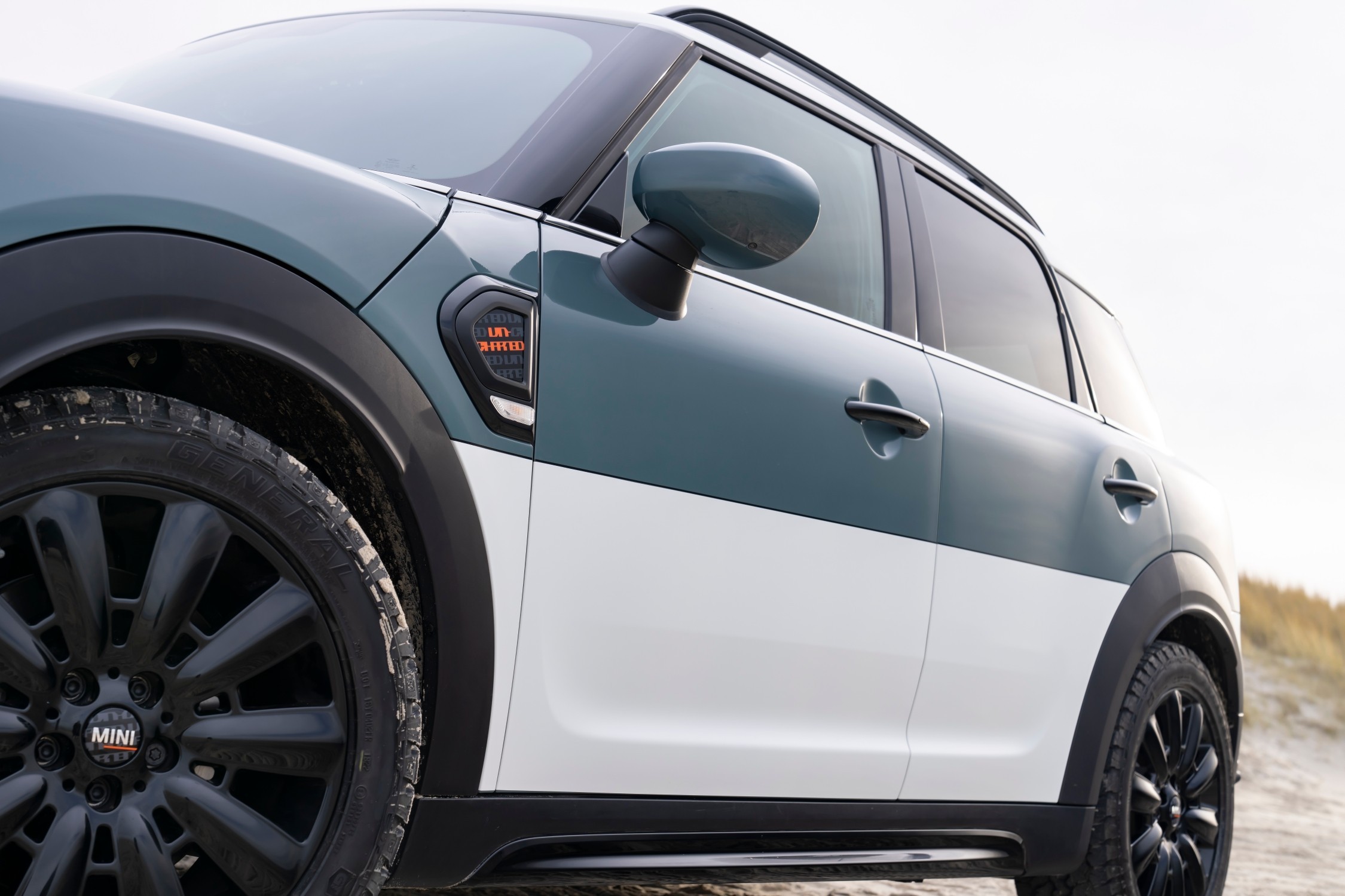 Mini Countryman Uncharted Edition Debuts As (Possibly) Send-Off Model