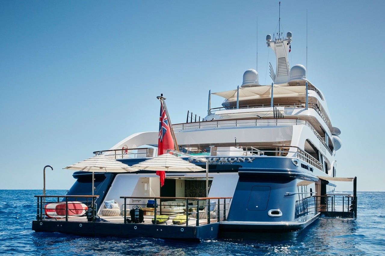 Wow! Louis Vuitton boss' superyacht spotted in Comino