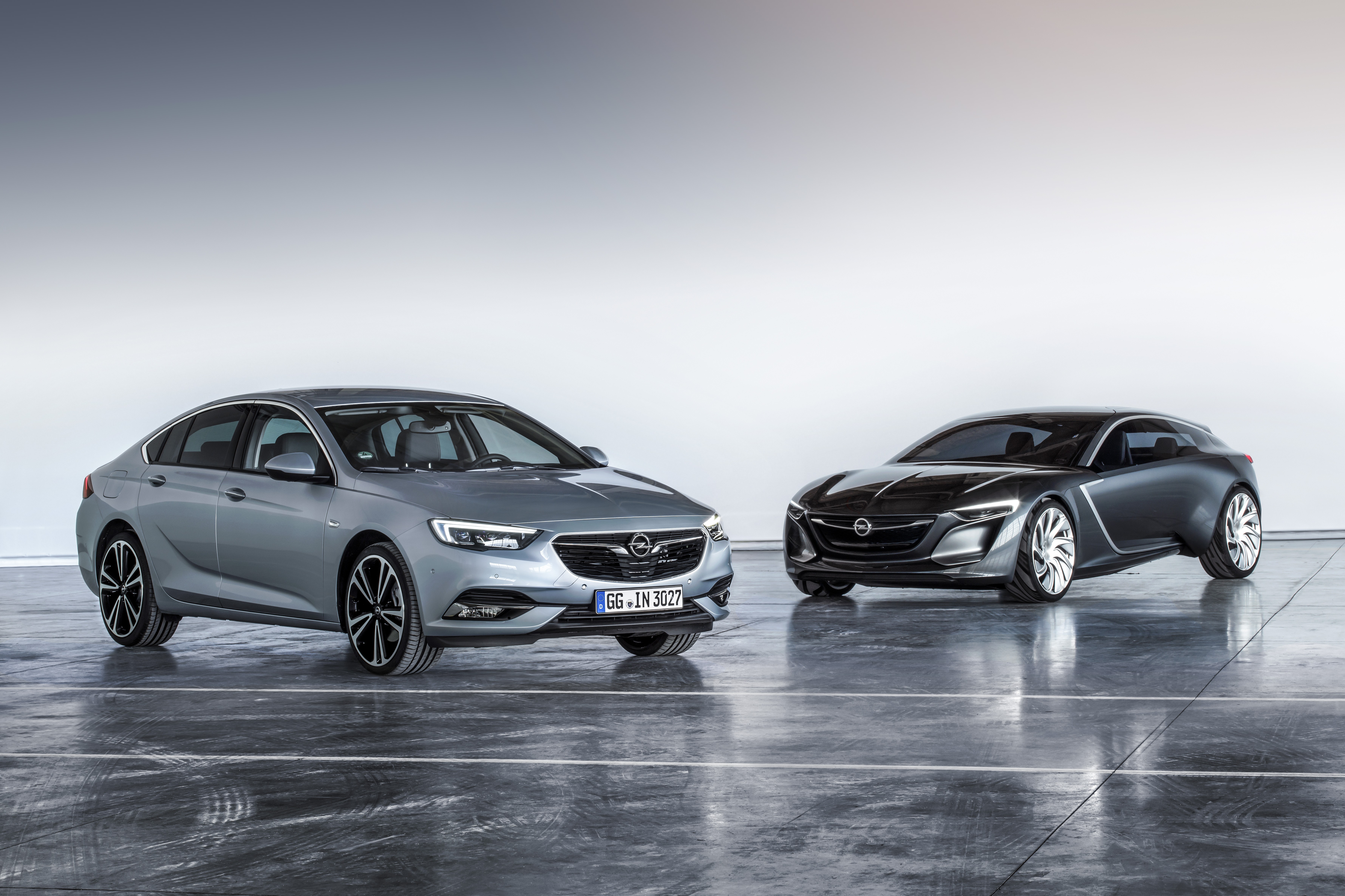 Opel Insignia Hits Sales Milestone - autoevolution