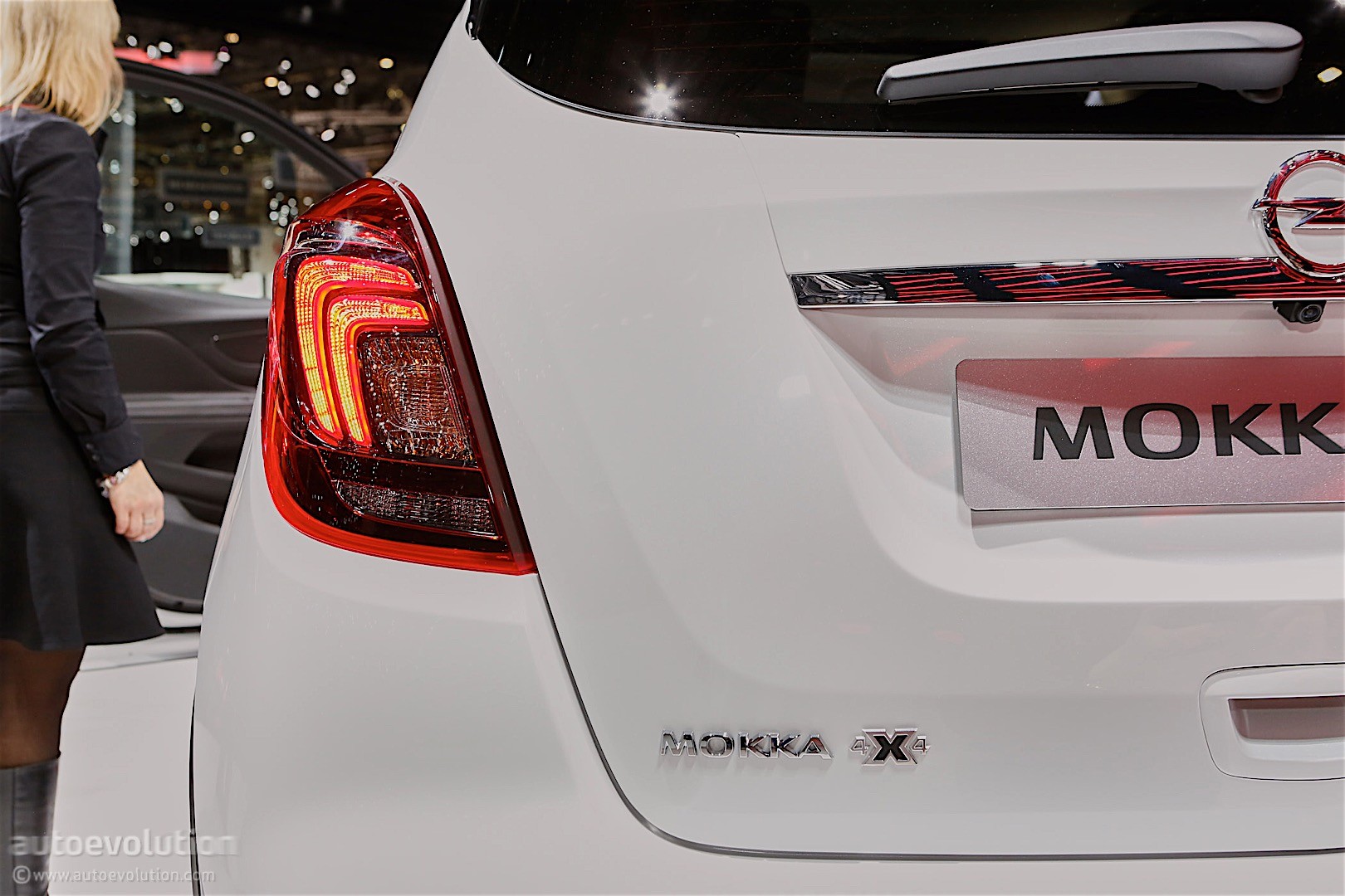 2016 Opel Mokka X Shows Off in Geneva - autoevolution