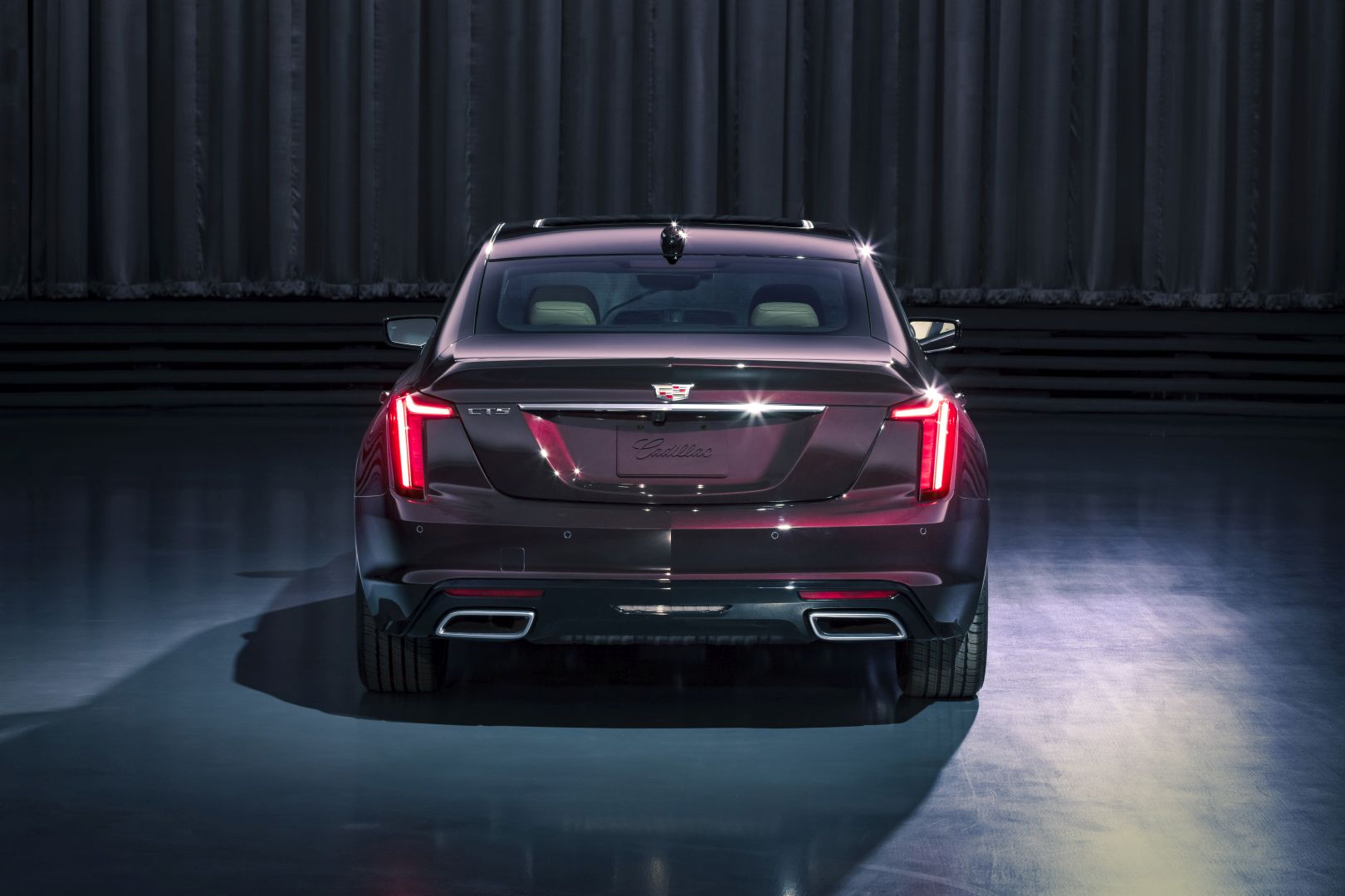https://s1.cdn.autoevolution.com/images/news/gallery/over-34000-cadillac-ct4-and-ct5s-to-be-recalled-for-airbags_28.jpg