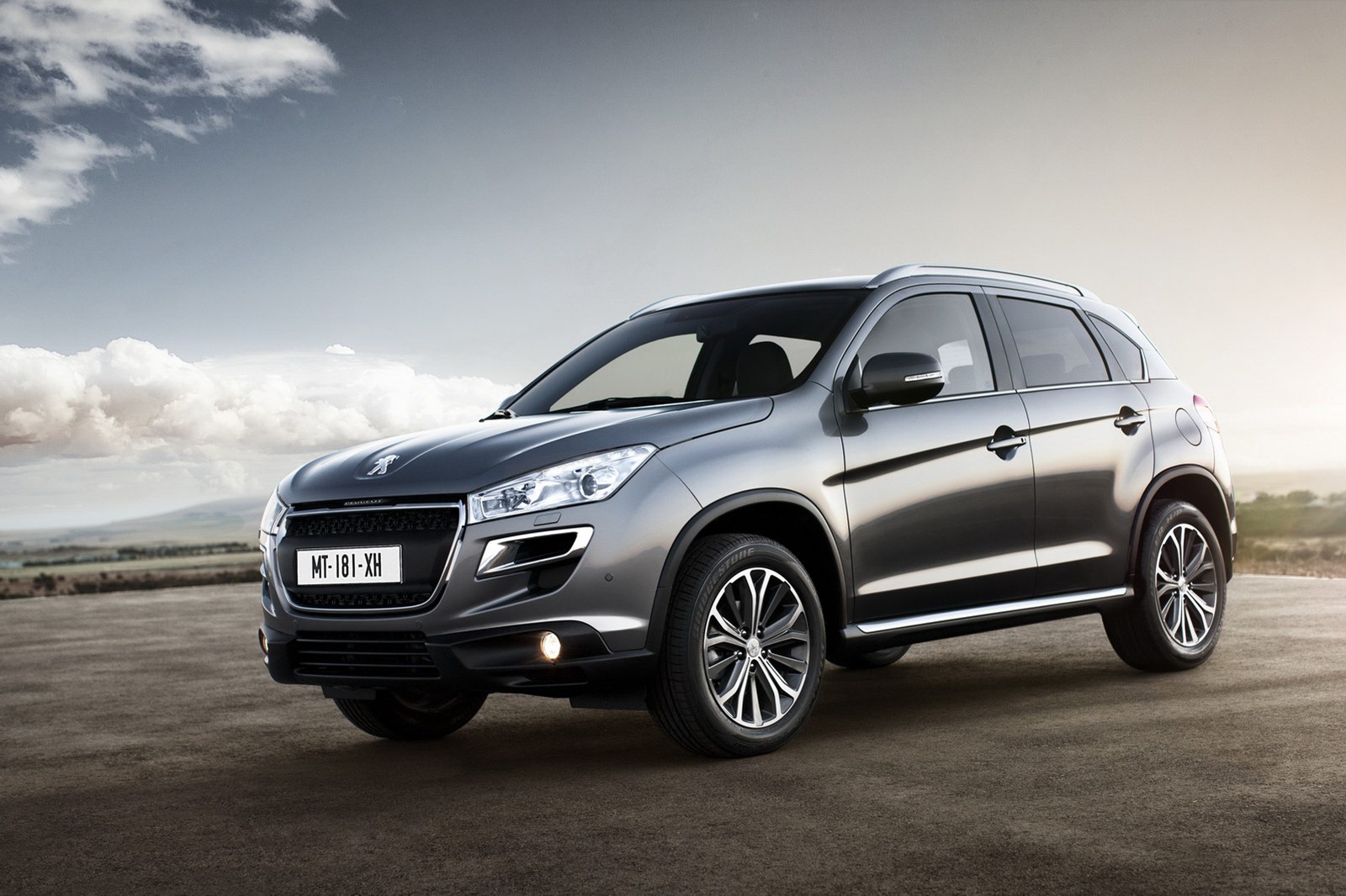 Peugeot 4008 Crossover New Photos Released Autoevolution
