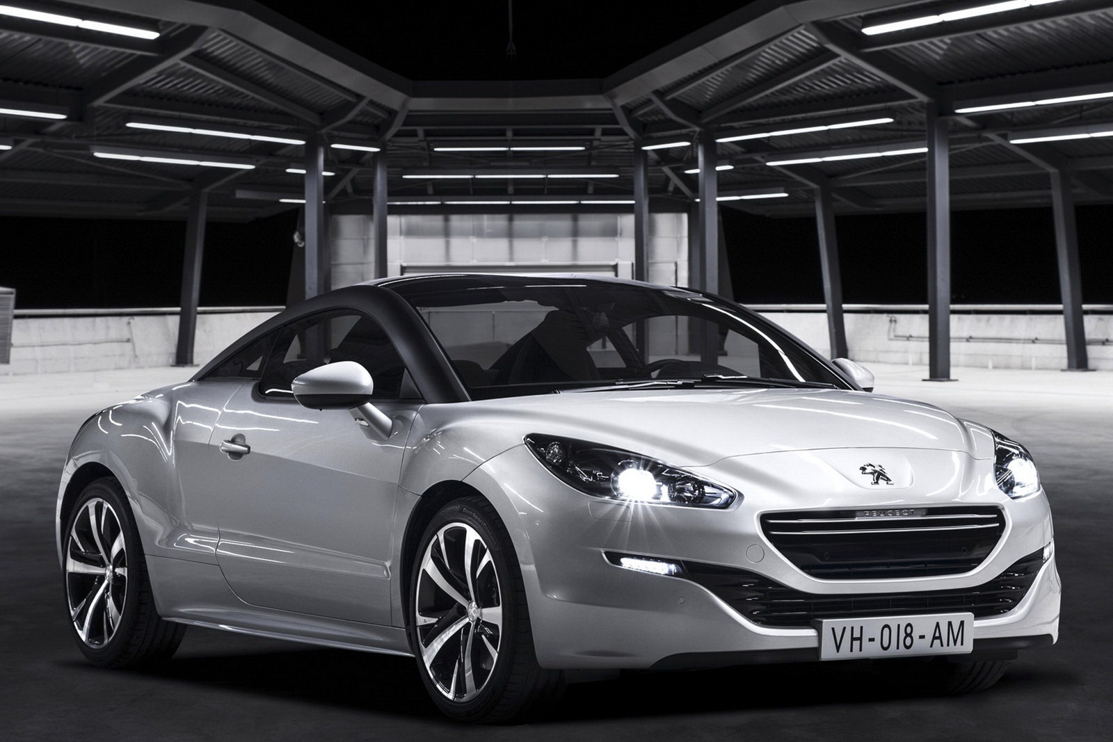 Peugeot Shows Off Facelifted Rcz In New Official Photos Autoevolution