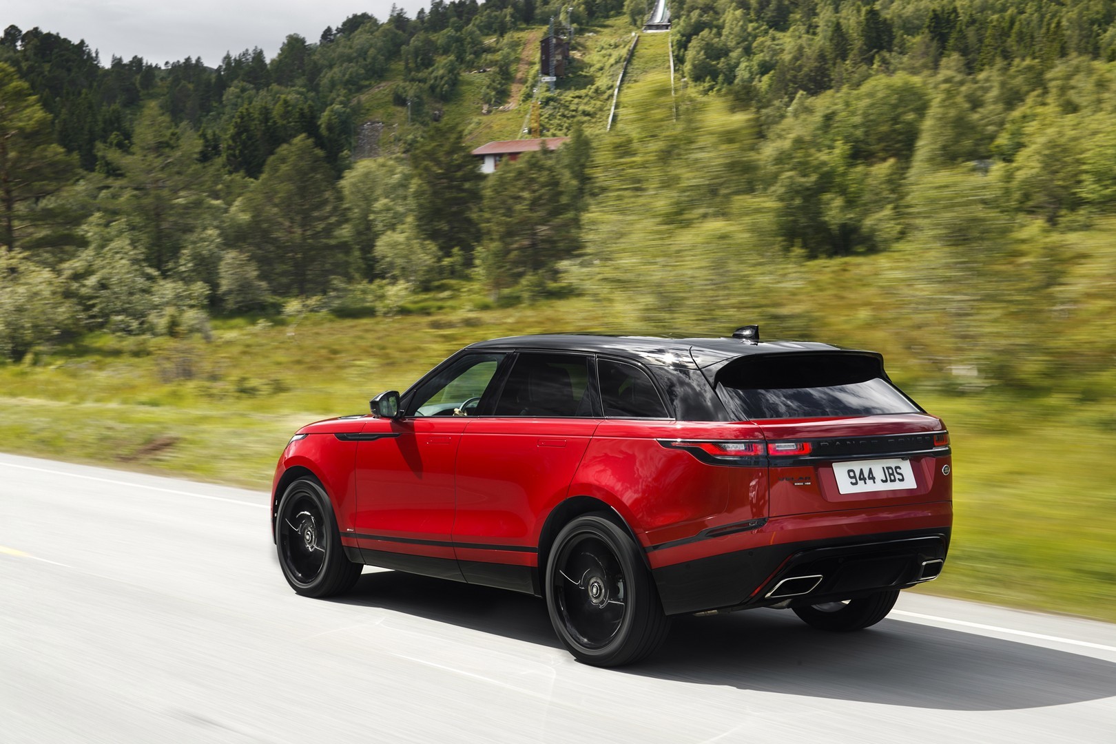 The Red Suv You Want Range Rover Velar R Dynamic Hse Black