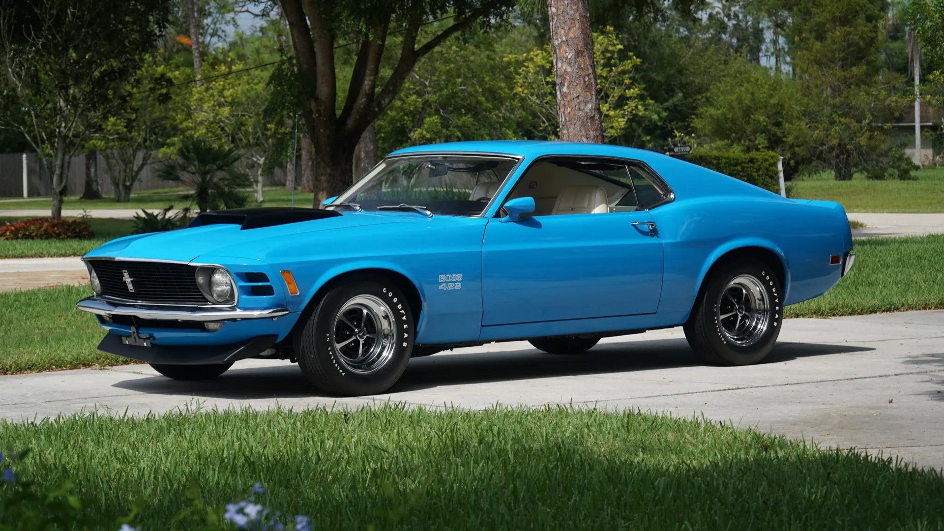 Rare 1970 Ford Mustang Boss 429 in Grabber Blue Costs More Than a 2024 ...