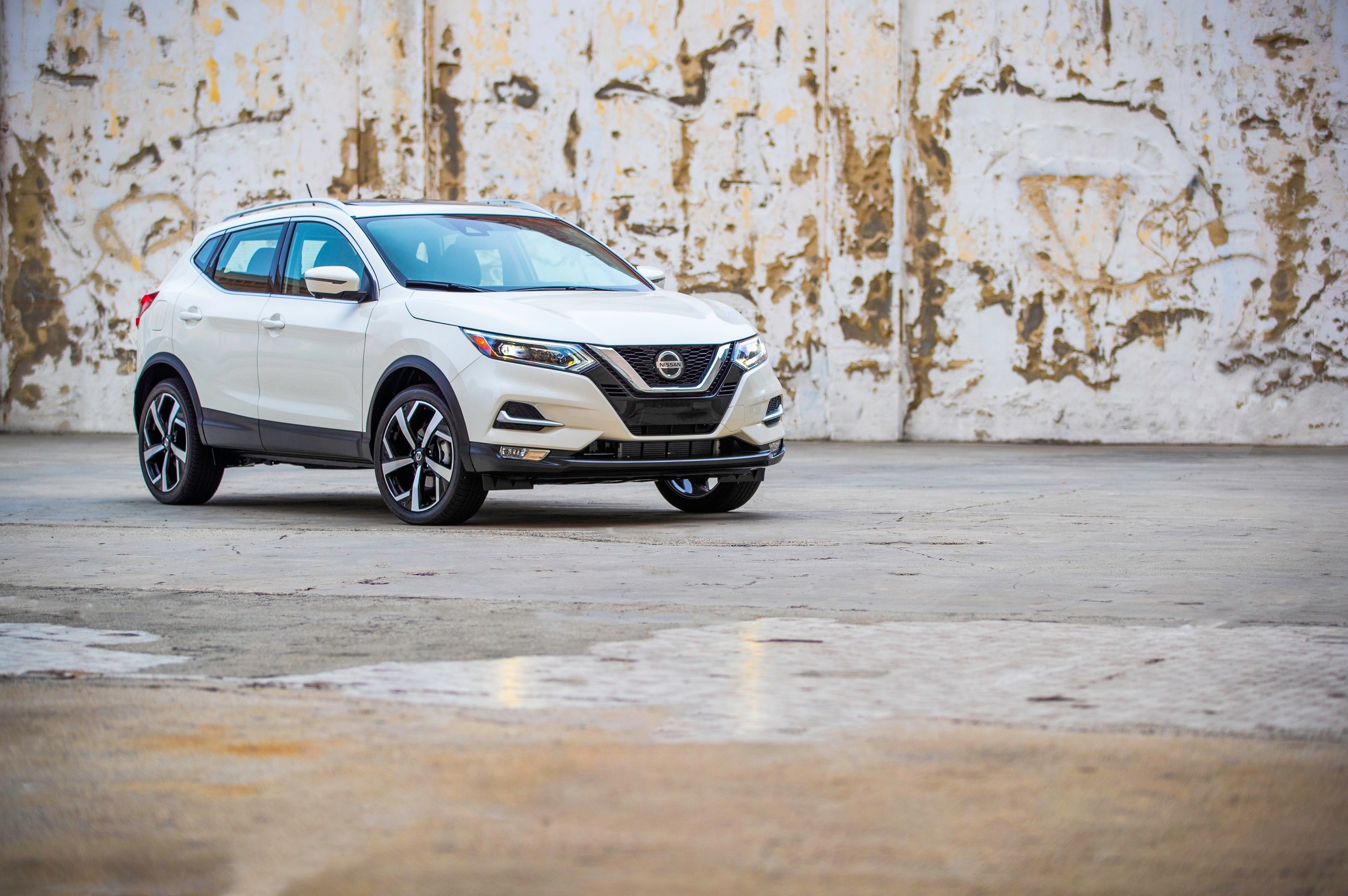 Redesigned 2020 Nissan Rogue Sport Introduced With Bolder V-Motion