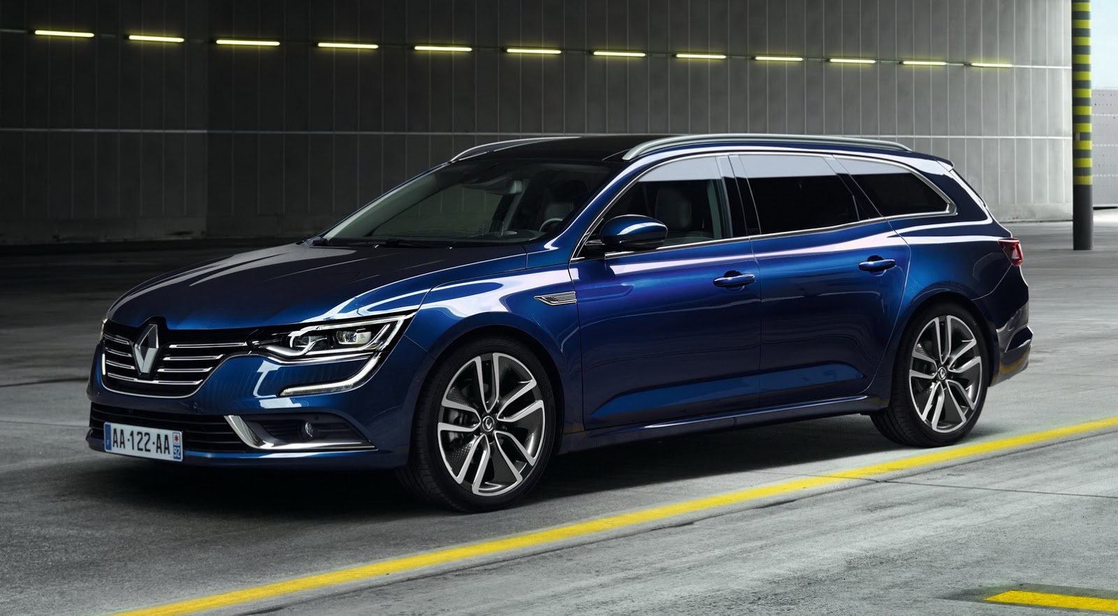 renault-talisman-estate-160-dci-runs-out-of-puff-at-200-km-h-but-looks-good_17.jpg