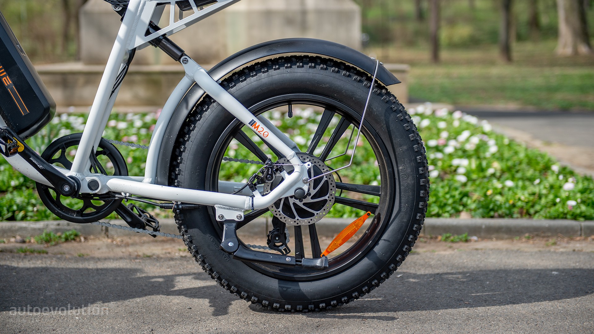 Engwe M20 ebike review: Fewer adjustment capabilities with solid motor  power - General Discussion Discussions on AppleInsider Forums