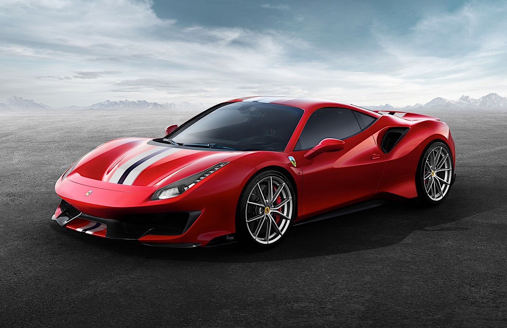 Rosso Ferrari: Scuderia Turned Color into Part of the Exclusive Brand - autoevolution