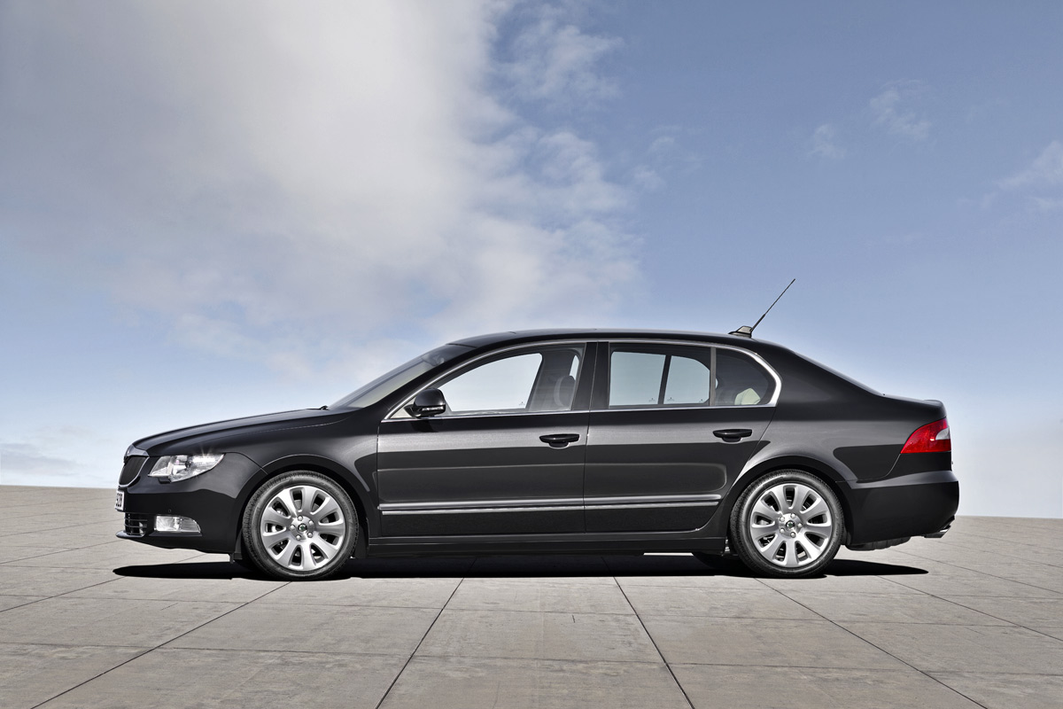 Skoda Superb Named Car Of The Year 2009 In 8 Countries Autoevolution