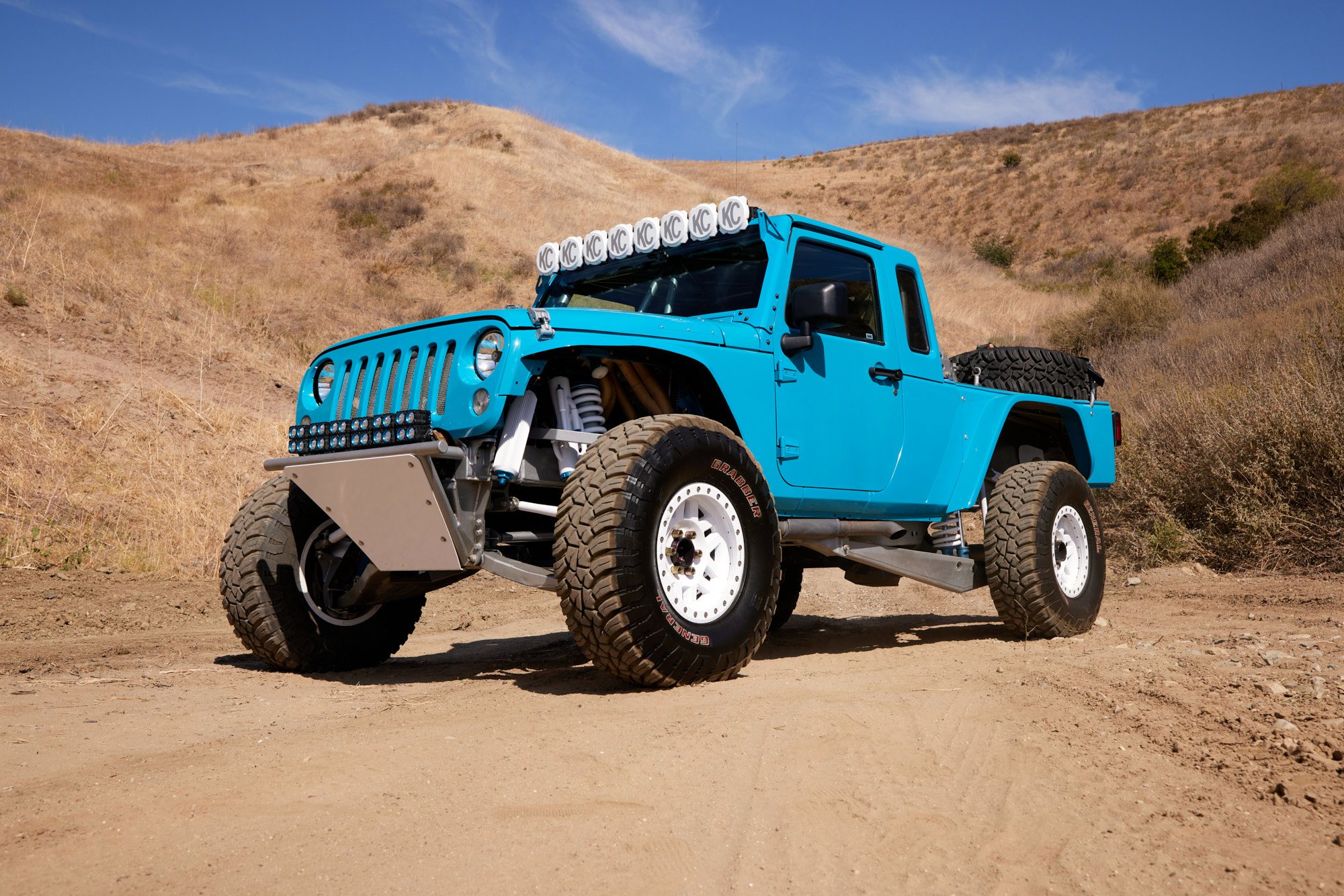 Sky-Blue 2015 Jeep Wrangler Hides a Cool LSX Secret Under the Trophy  Truck-Style Body - autoevolution