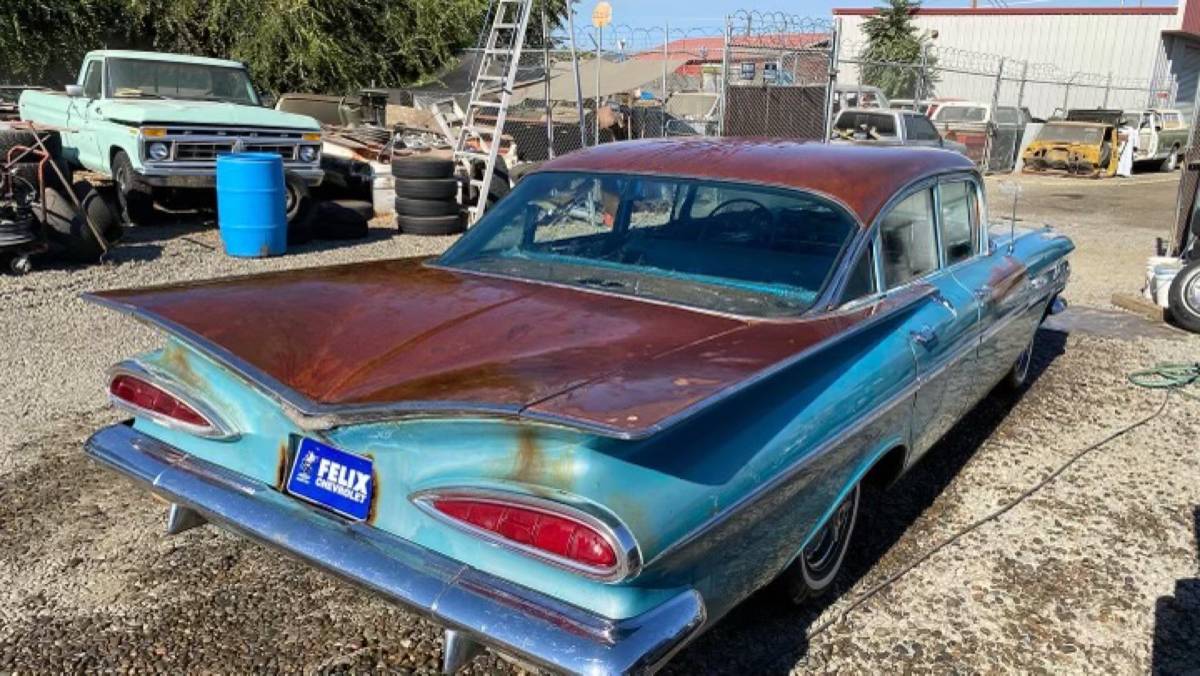 Sleeping 1959 Bel Air Proves the Impala Wasn’t Chevrolet’s Only ...