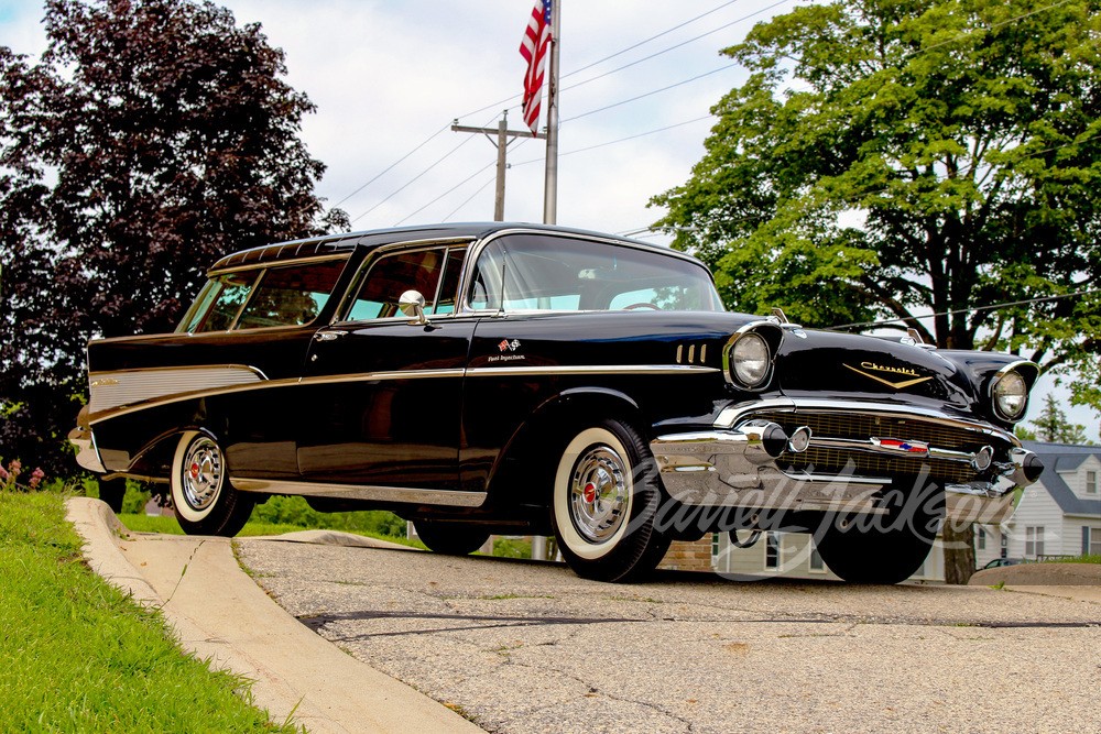 stunning-1957-chevrolet-nomad-fuelie-is-what-all-barn-finds-hope-to-become_6.jpg