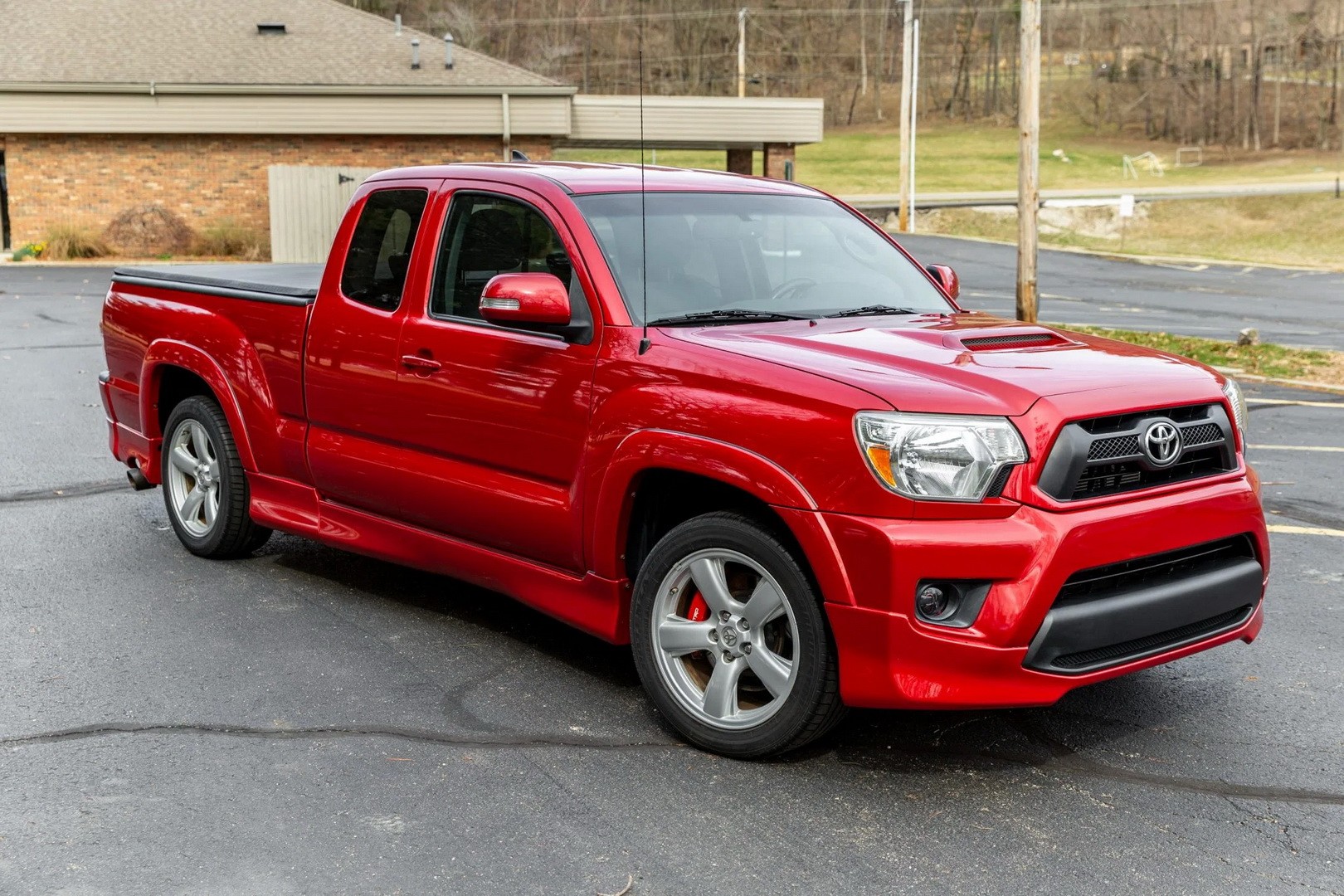 Supercharged 2012 Toyota Tacoma X-Runner Is a Blue-Collar Driver’s
