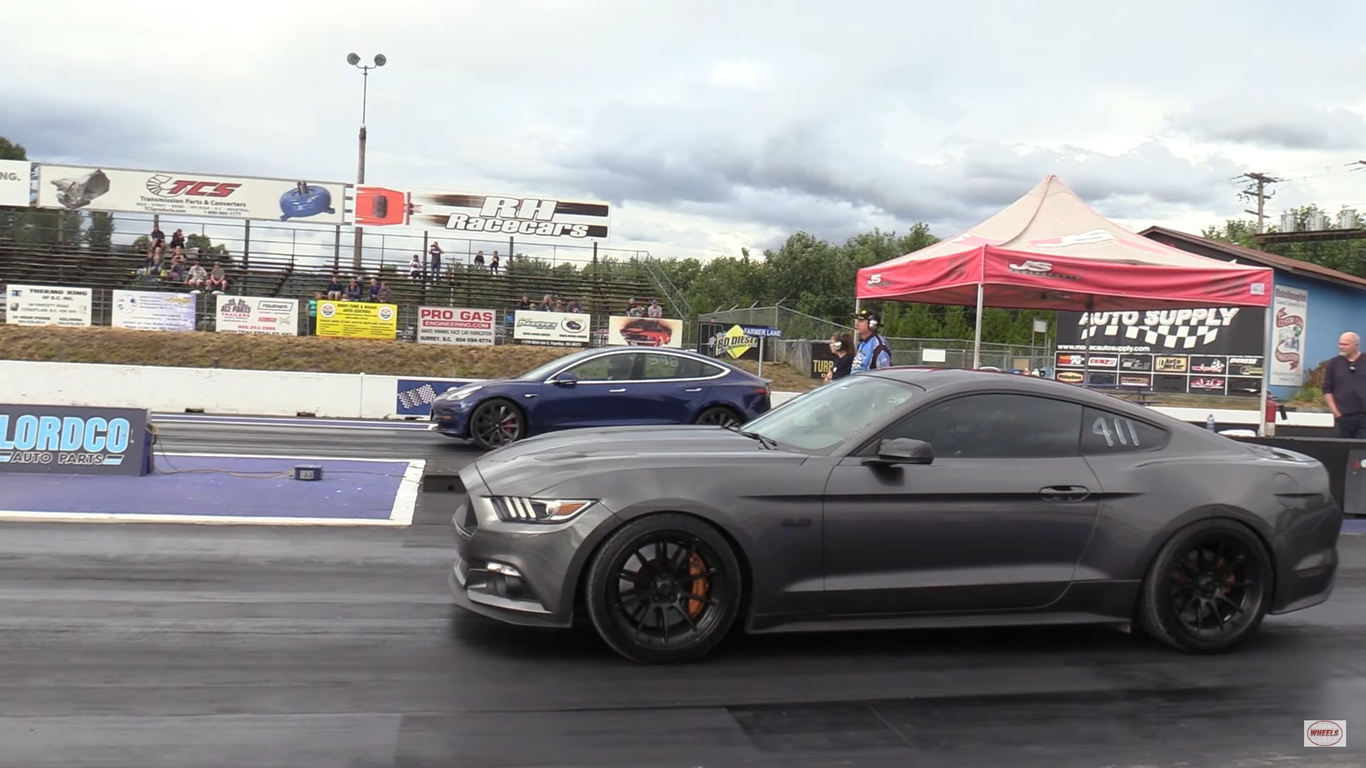 Tesla Model 3 Drags Ford Mustang GT, Good Luck Rooting for the Loud V8 ...