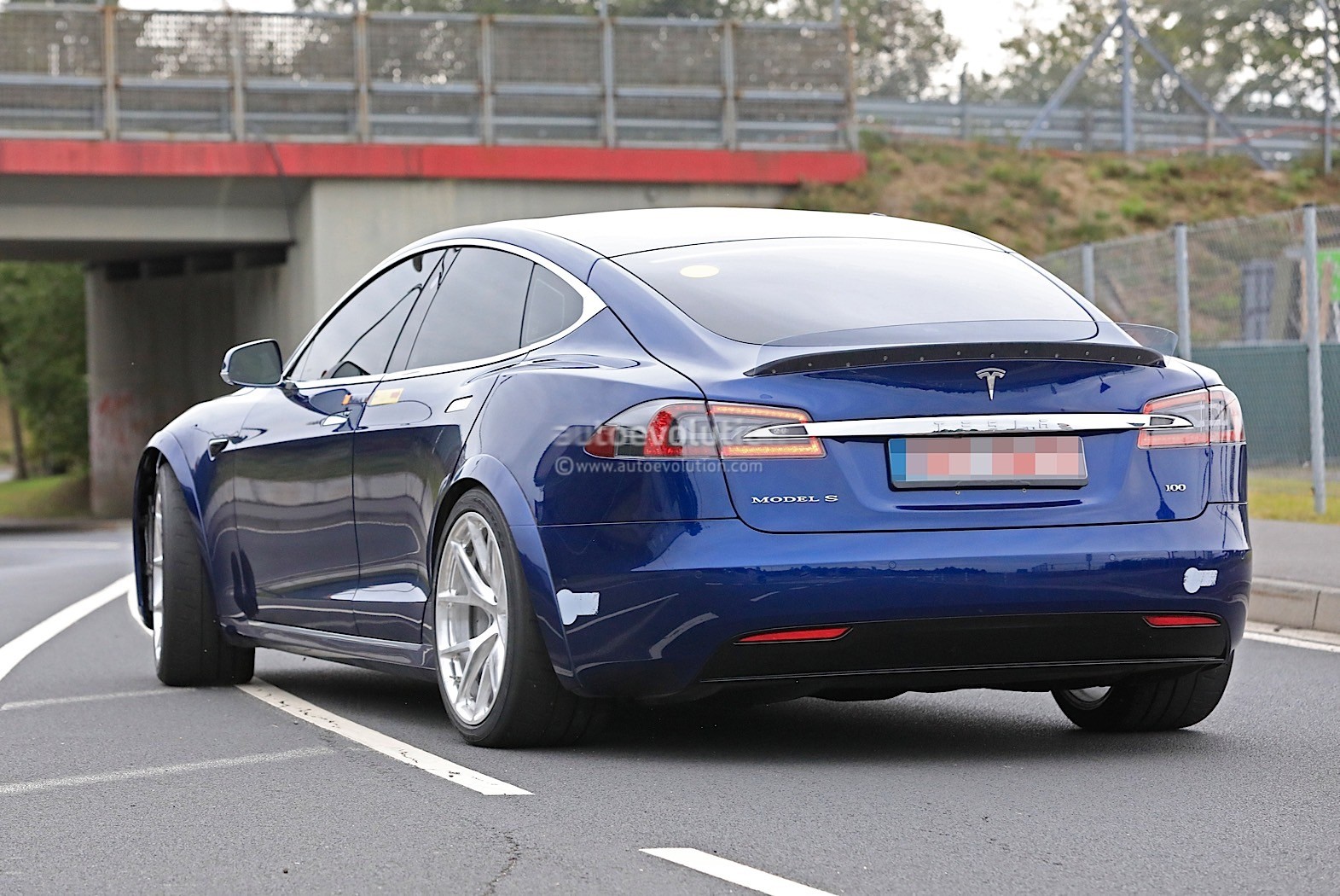 Tesla Model S Plaid top speed raised to 175 mph with Track Mode update