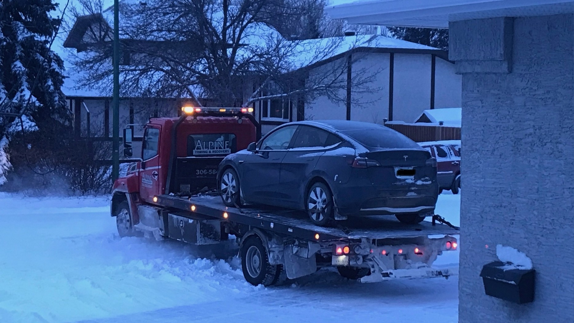 tesla owners plain about life threatening heating issues with their evs