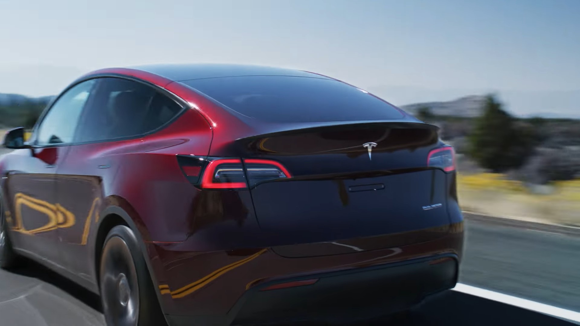 Tesla Model Y NEW COLORS: QUICKSILVER & MIDNIGHT CHERRY RED 