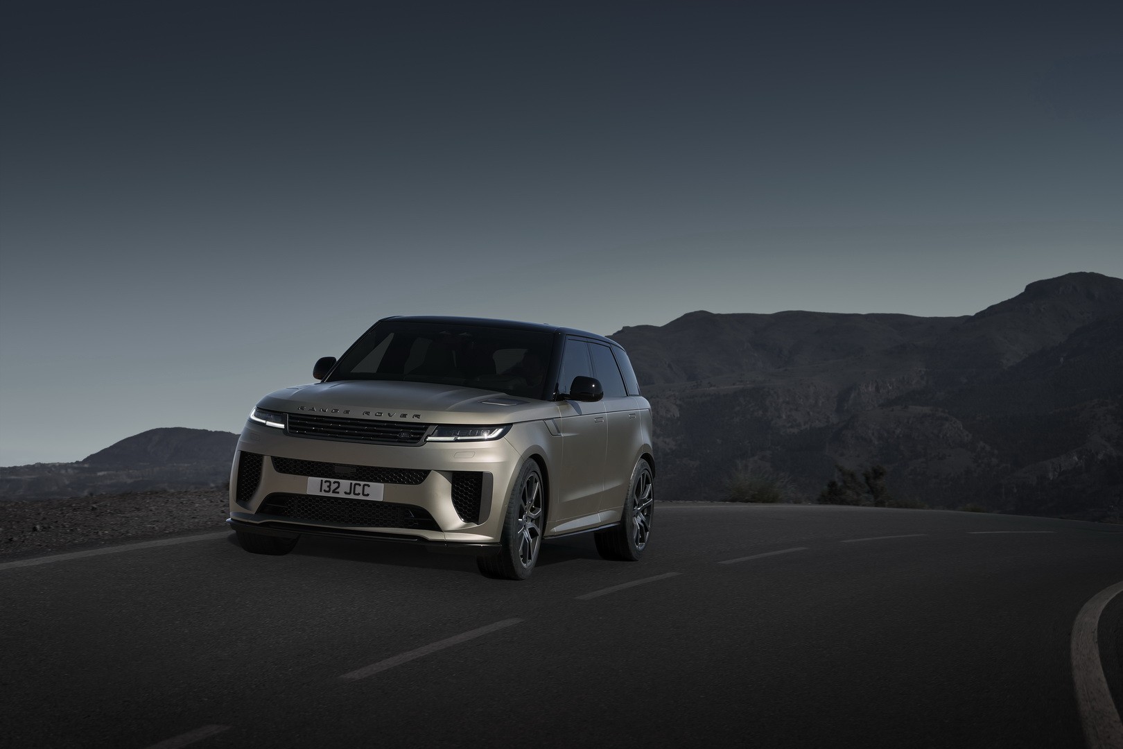 Range Rover SV Lansdowne Edition Debuts As $301,000 Ultra-Luxury SUV