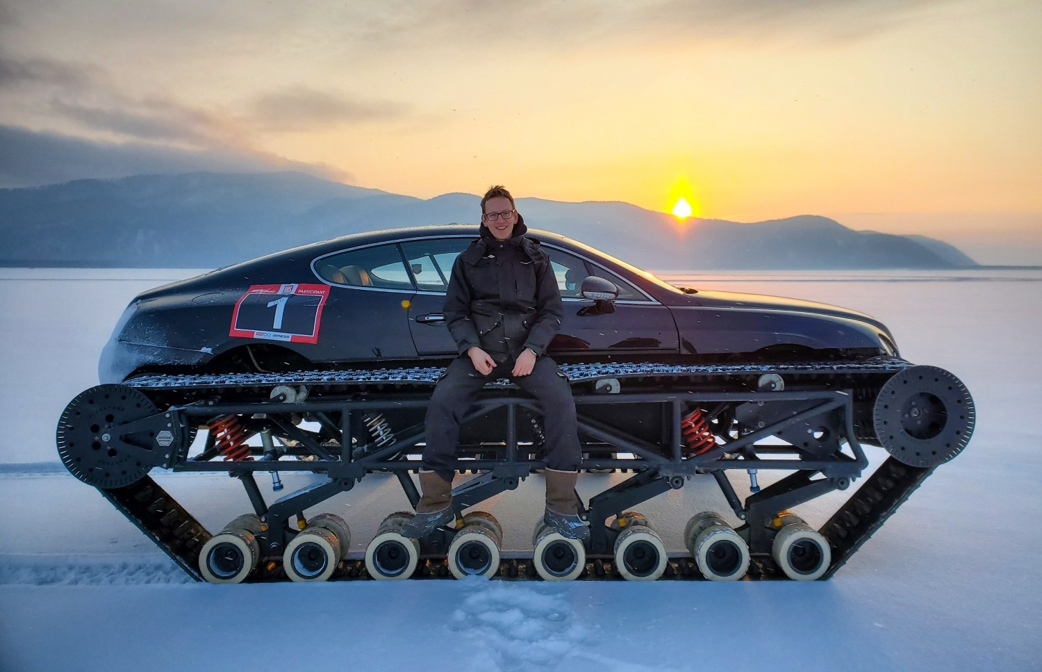 Bentley Converted Into Tank Sets New Speed Record in the Baikal Mile 2020 -  autoevolution