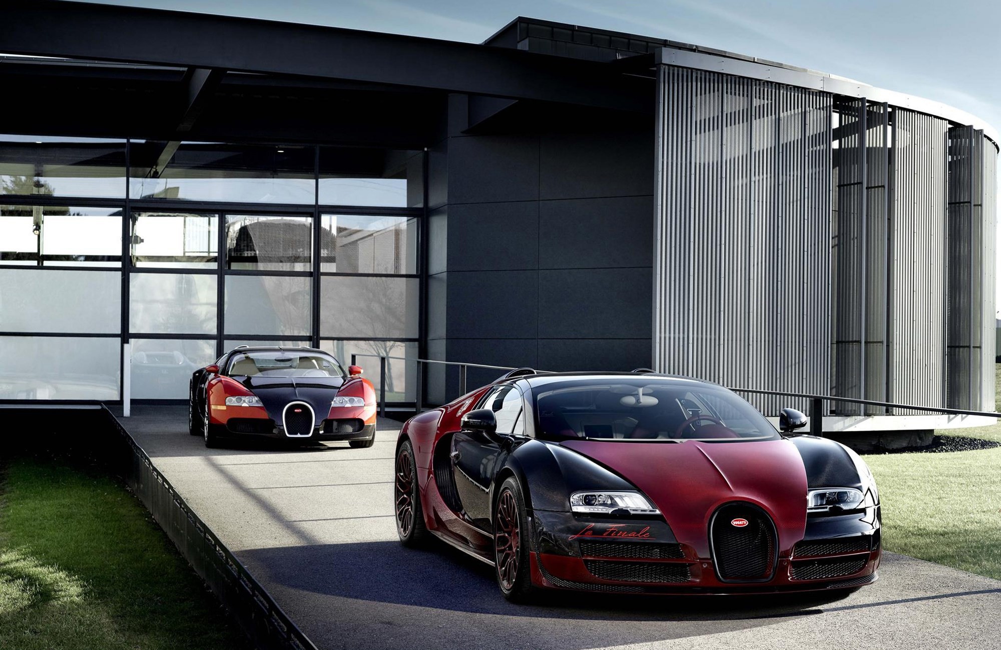 The Bugatti Veyron Grand Sport Vitesse Still Is the World's Fastest  Production Roadster - autoevolution
