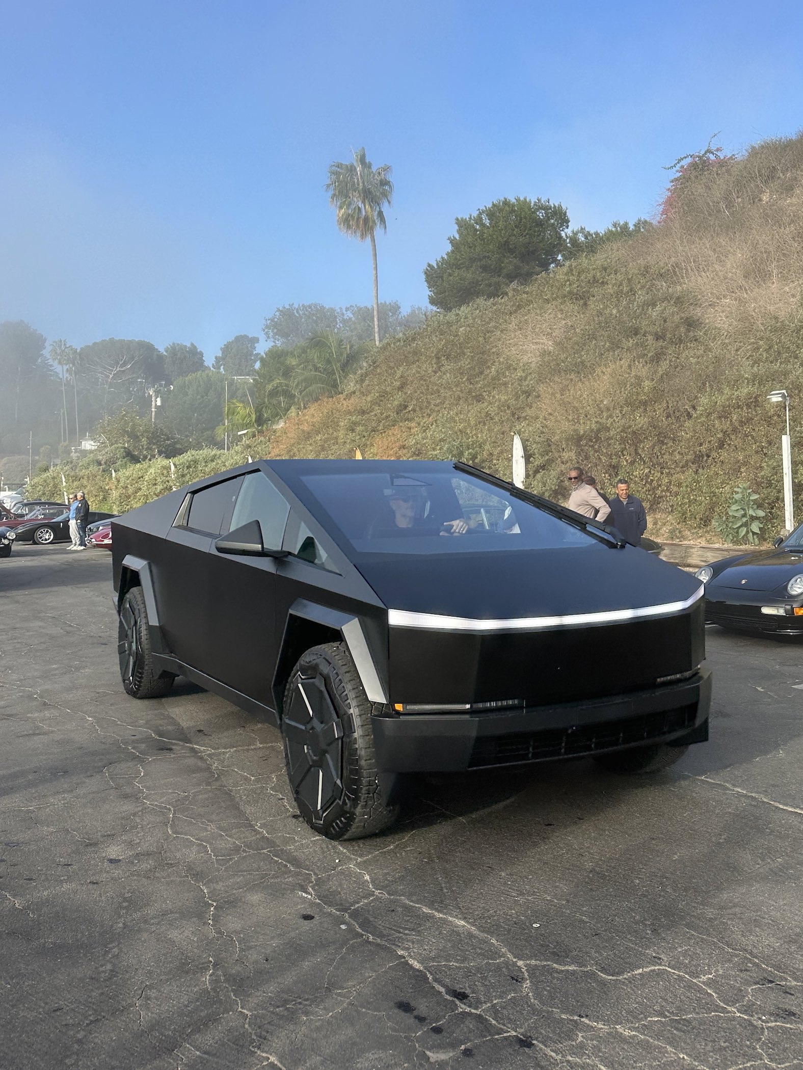 The First Stealth Matte Black Cybertruck Was Spotted, Tesla Chief ...