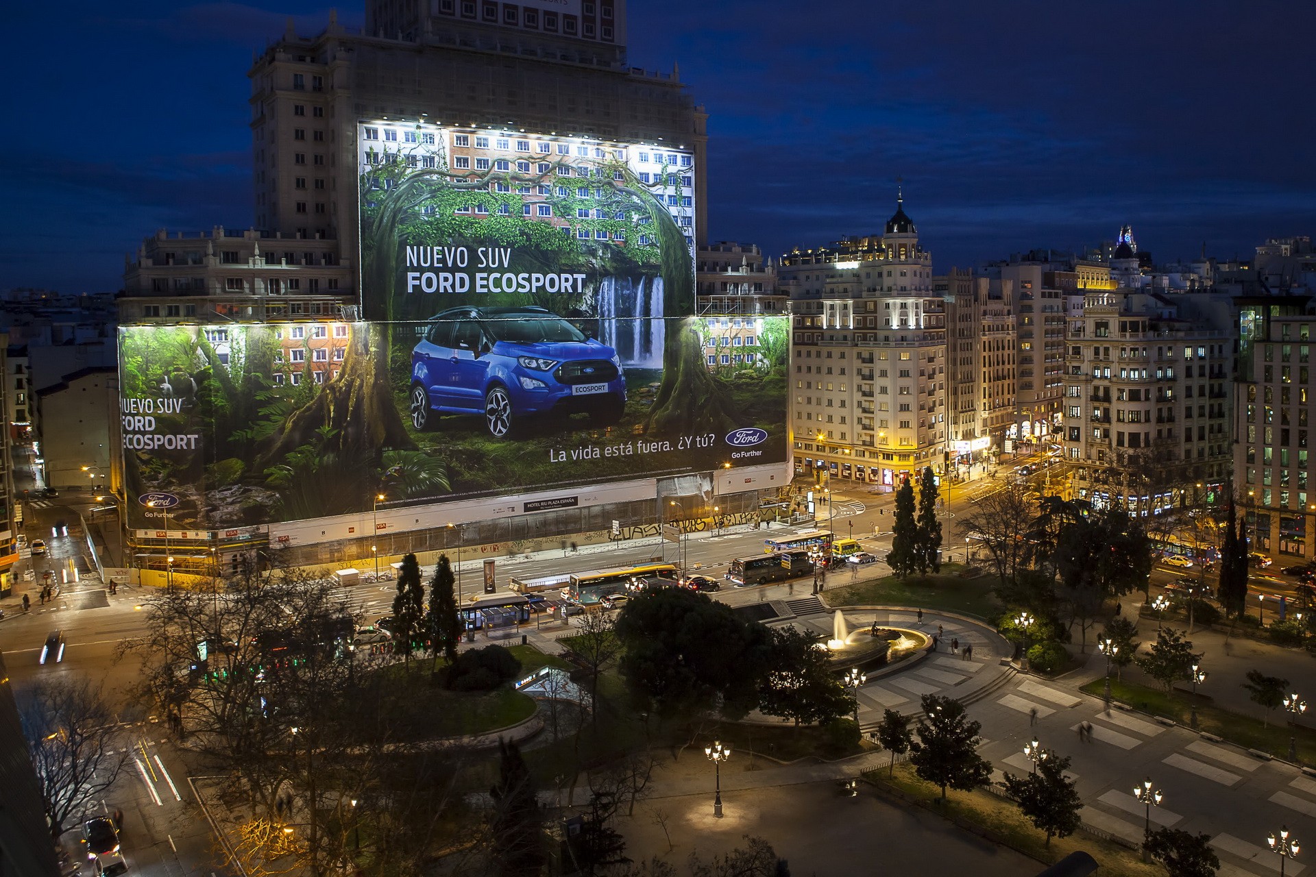 the-guinness-world-record-for-largest-billboard-goes-to-the-2018-ford-ecosport-autoevolution