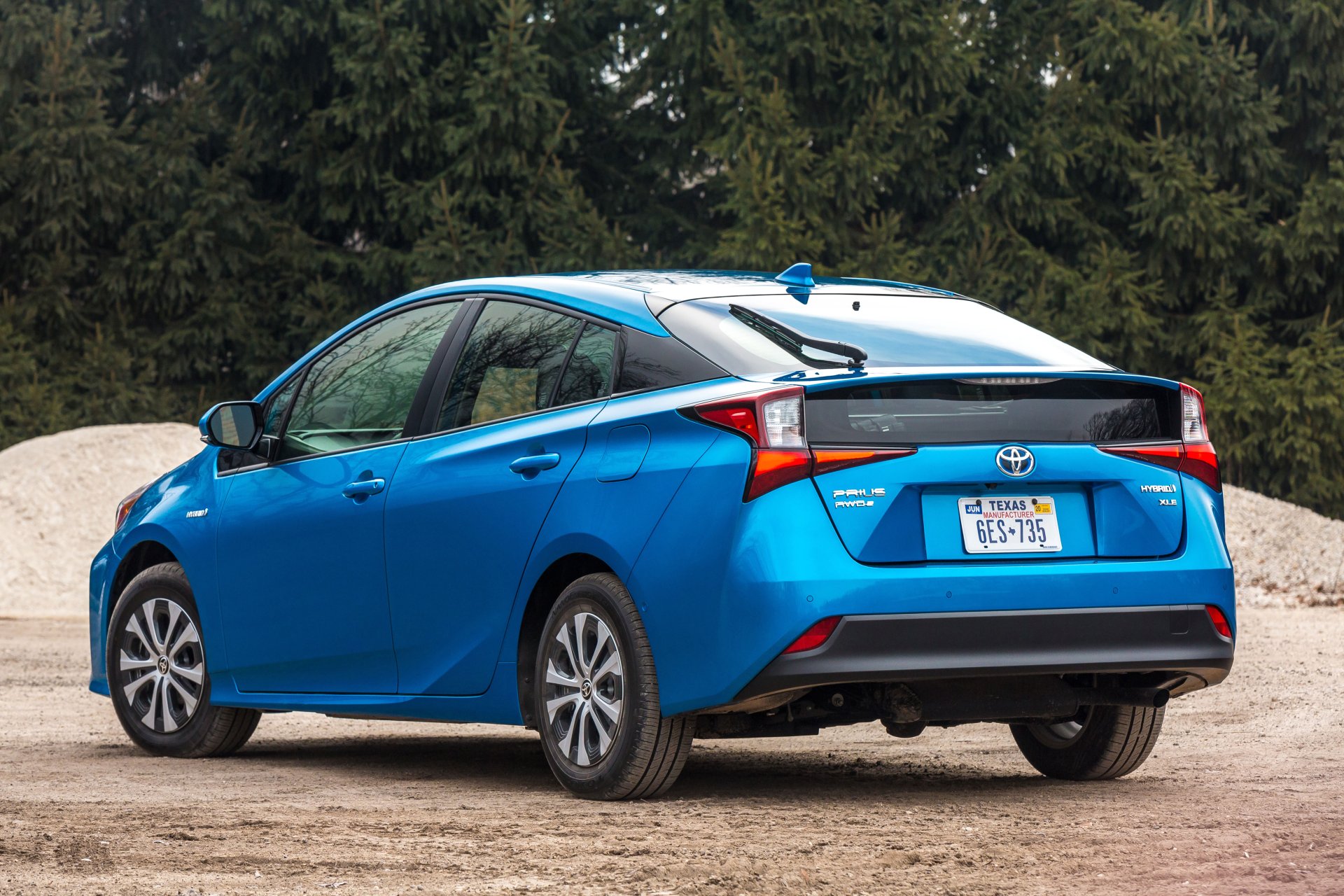 The Iconic Toyota Prius Will Get a Fifth Generation, Hybrid Powertrain