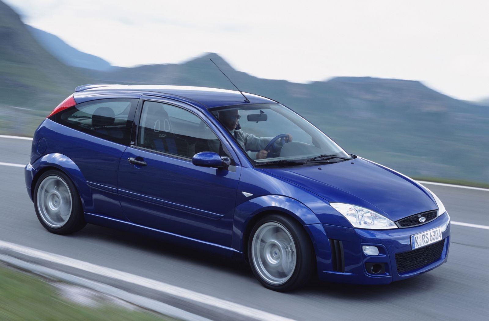 The Mk1 Focus RS Turns 20 and It's Still One of the Most Fun FWD