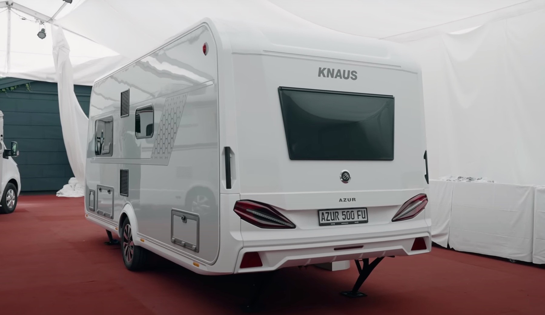 knaus travel trailer