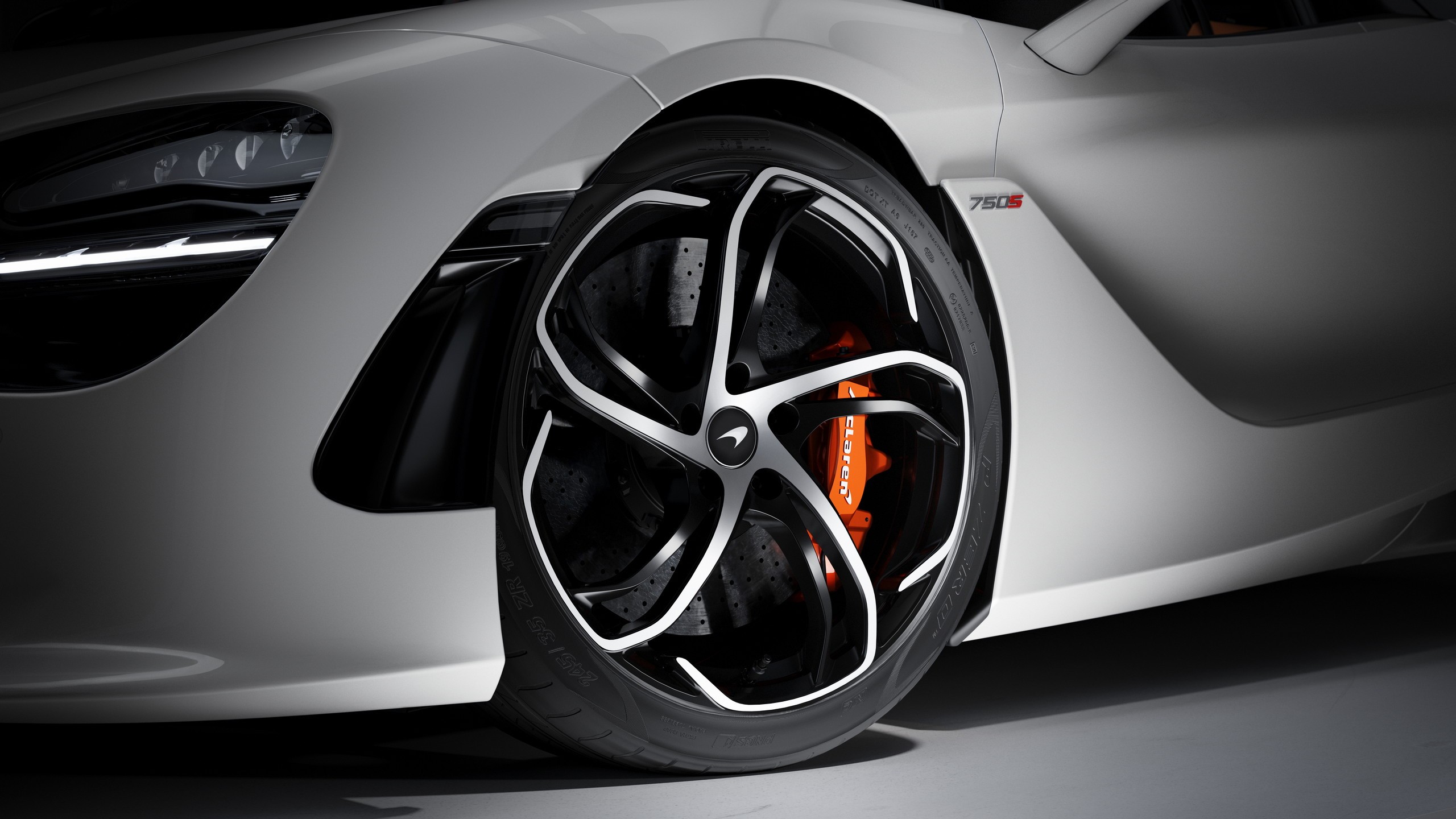 New McLaren 750S Gets Bespoke Bowers & Wilkins Surround-Sound