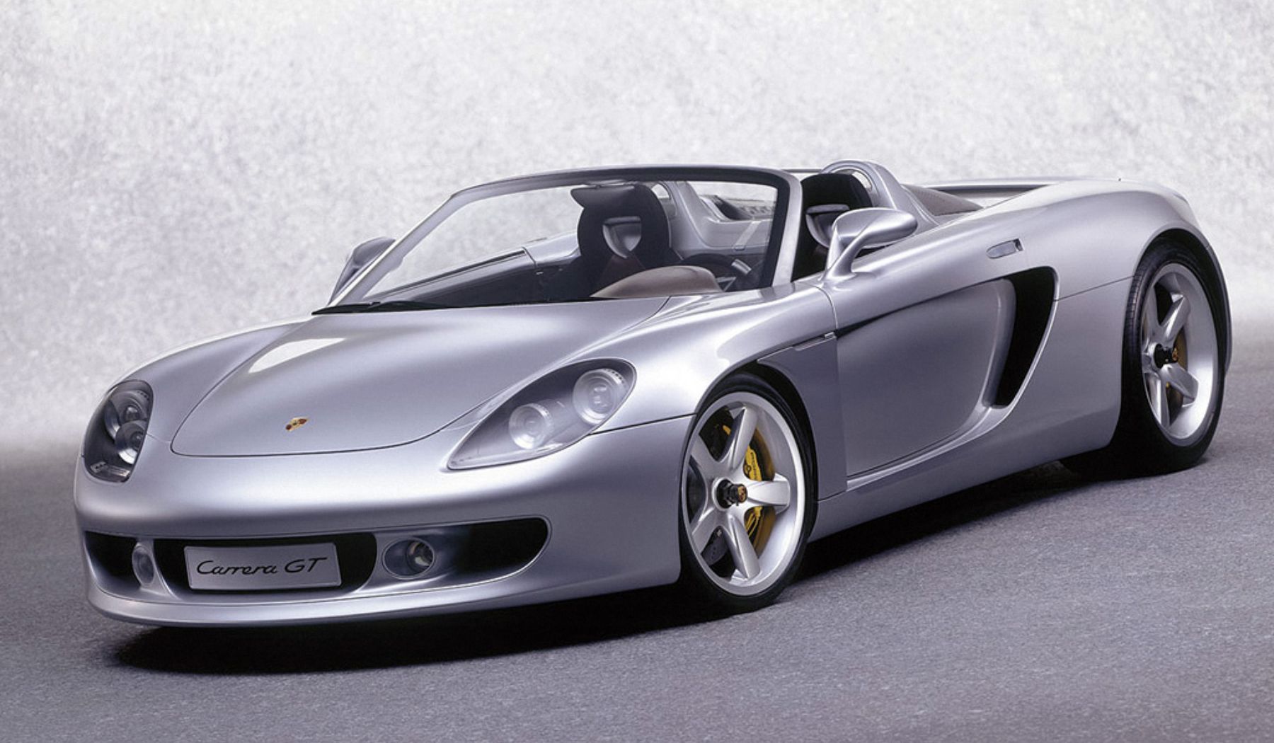 The Story of Porsche's V10: From Failed Racecar Engine to the Heart of the Carrera  GT - autoevolution