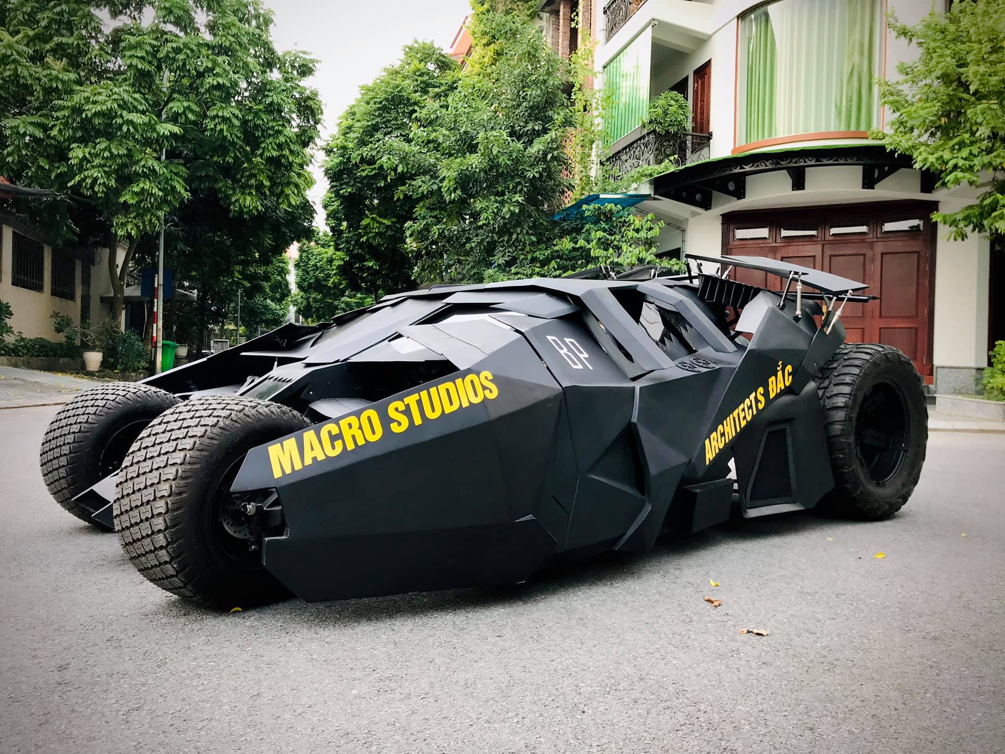 The Dark Knight Goes Green With This Electric Batmobile Tumbler Replica
