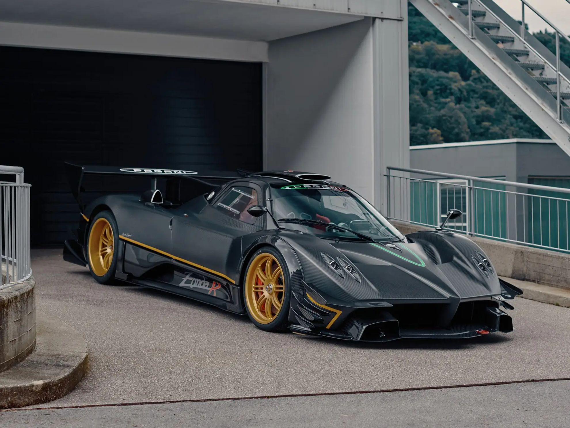 This 1-of-10 Pagani Zonda R Might Be the Closest You'll Get To  Track-Focused Perfection - autoevolution